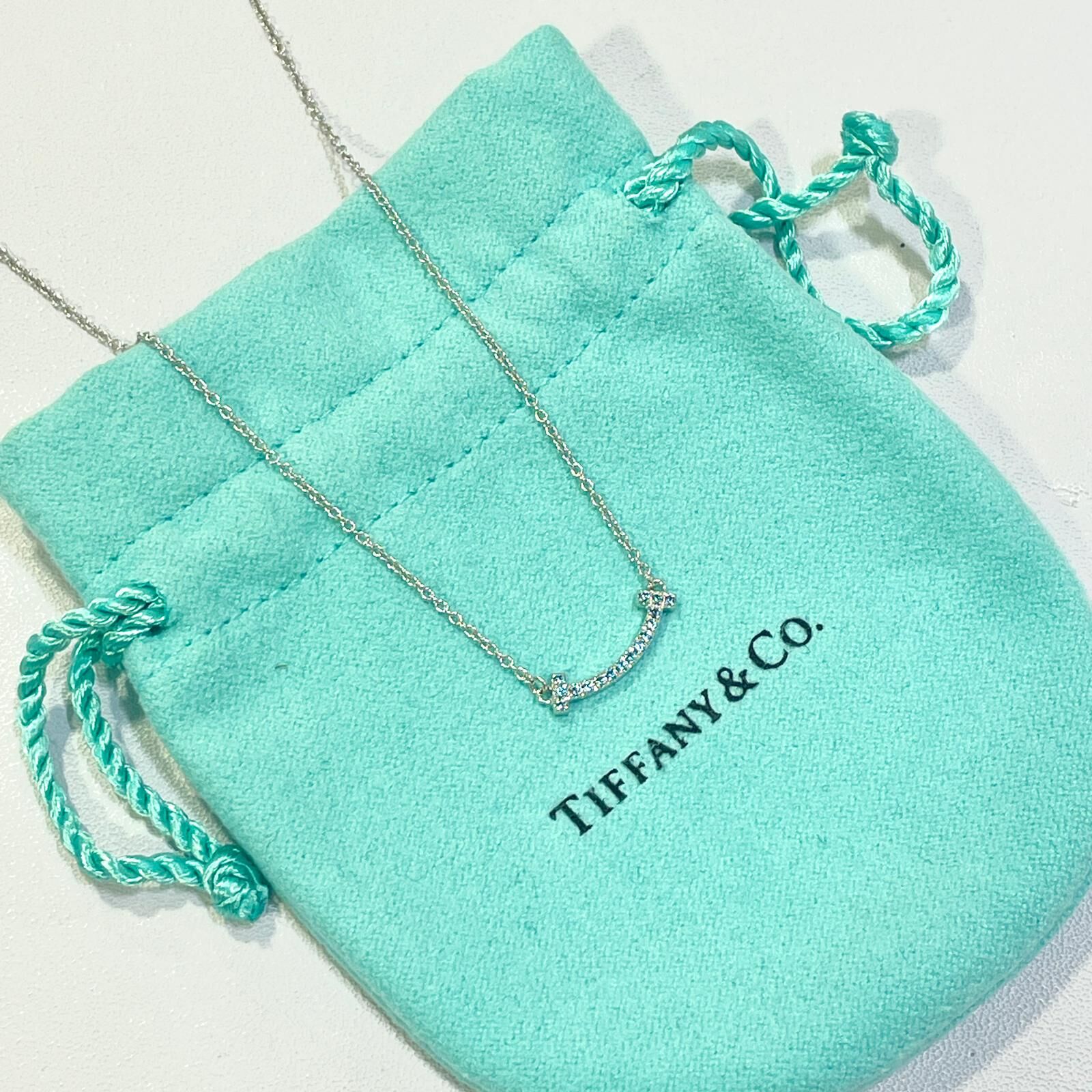限定款！DISPLAY ~TIFFANY SMILEY NECKLACE  T字笑臉白金藍鑽  蒂芙妮項鏈 #BRAND NEW #香榭站正品
