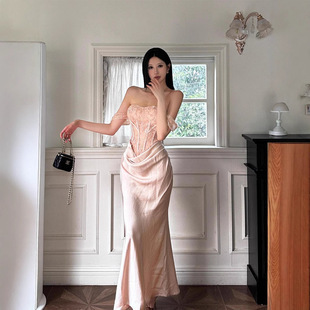 垂墜緞面裙襬 平口馬甲禮服(黑/裸粉)