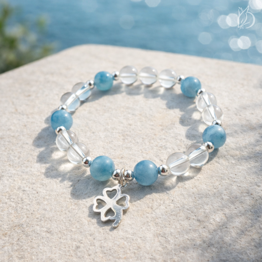 「引韁・卯兔」結合海藍寶的順暢溝通與白水晶的強效淨化。