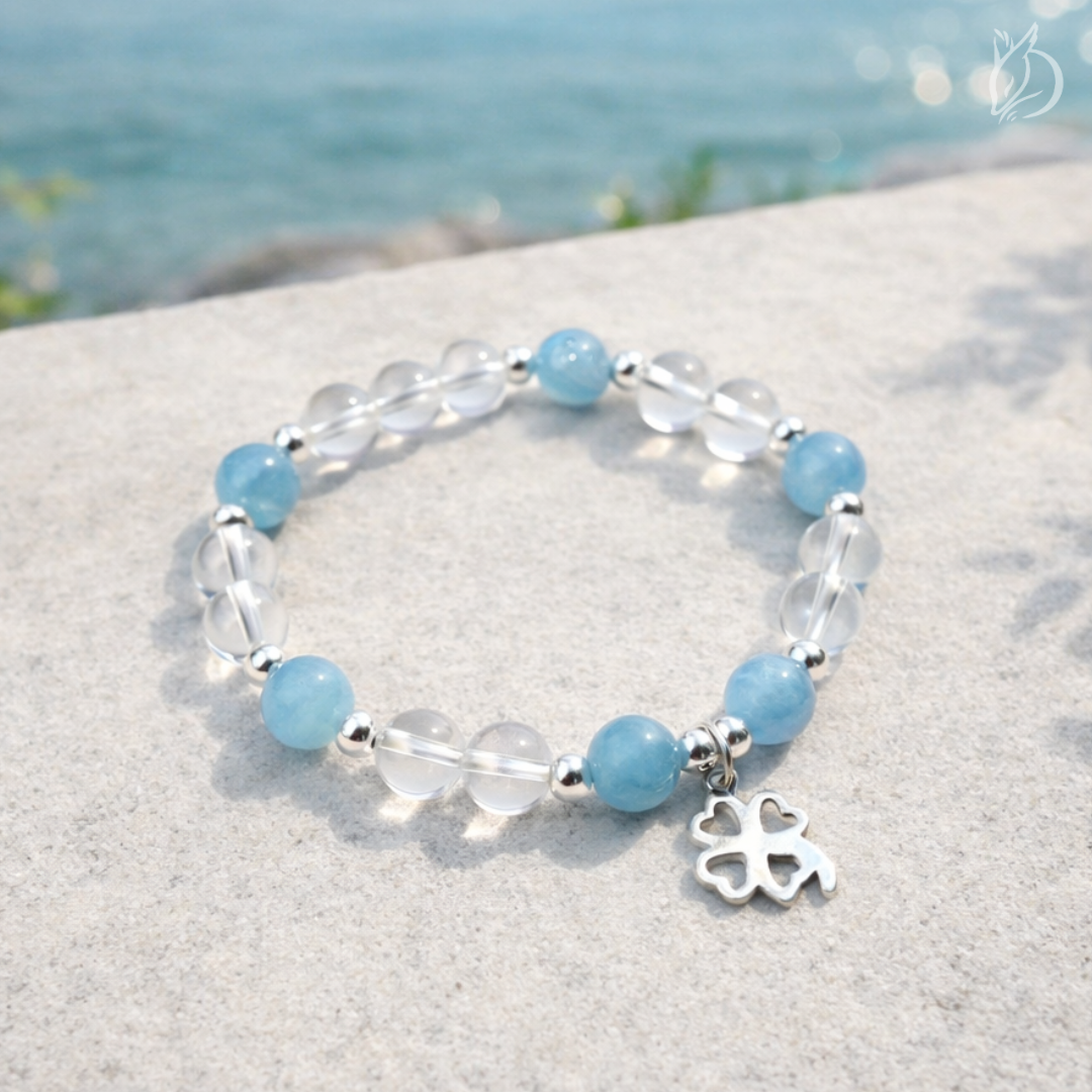 「引韁・卯兔」結合海藍寶的順暢溝通與白水晶的強效淨化。