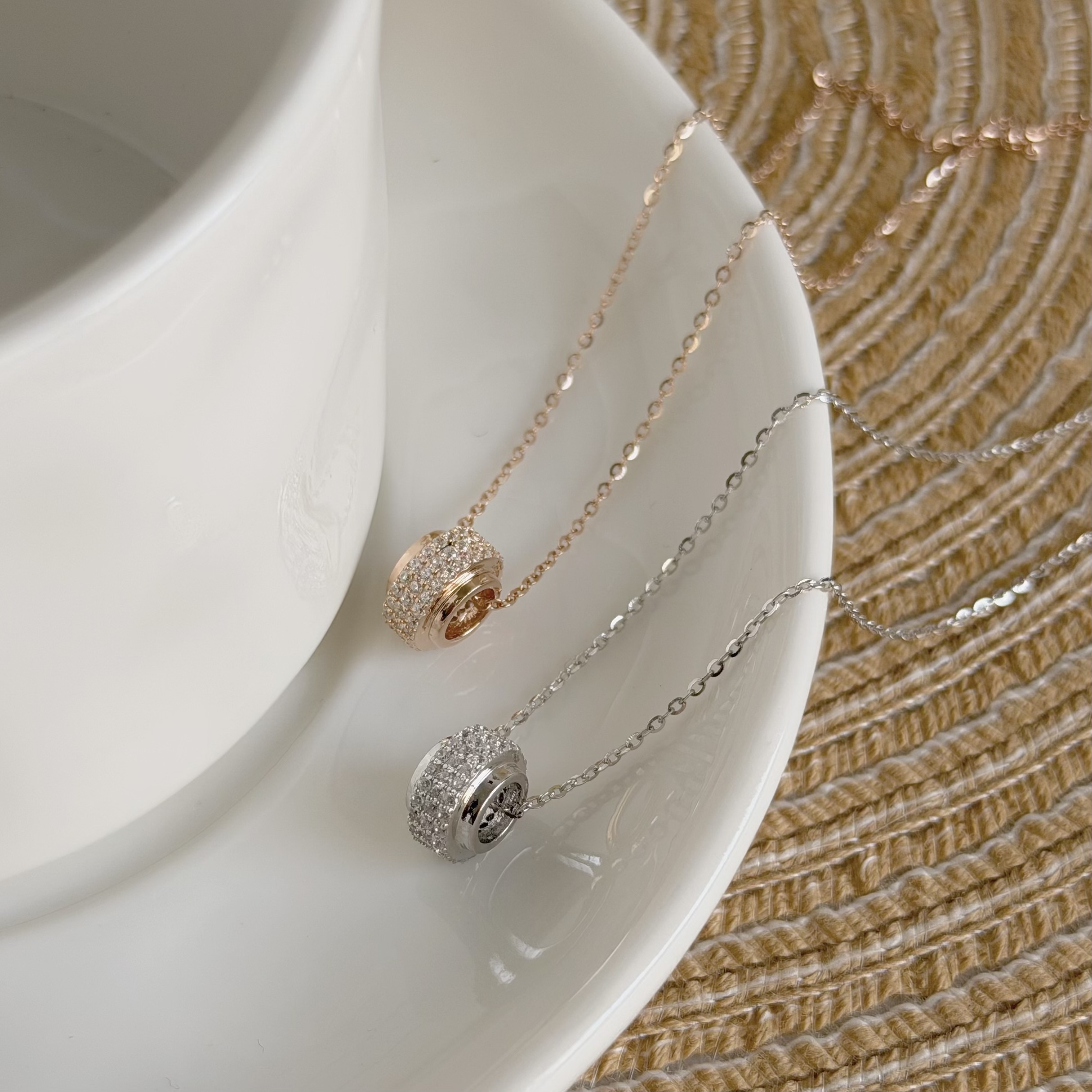 Y329【輕奢】滿鑽圓環純銀鎖骨鏈