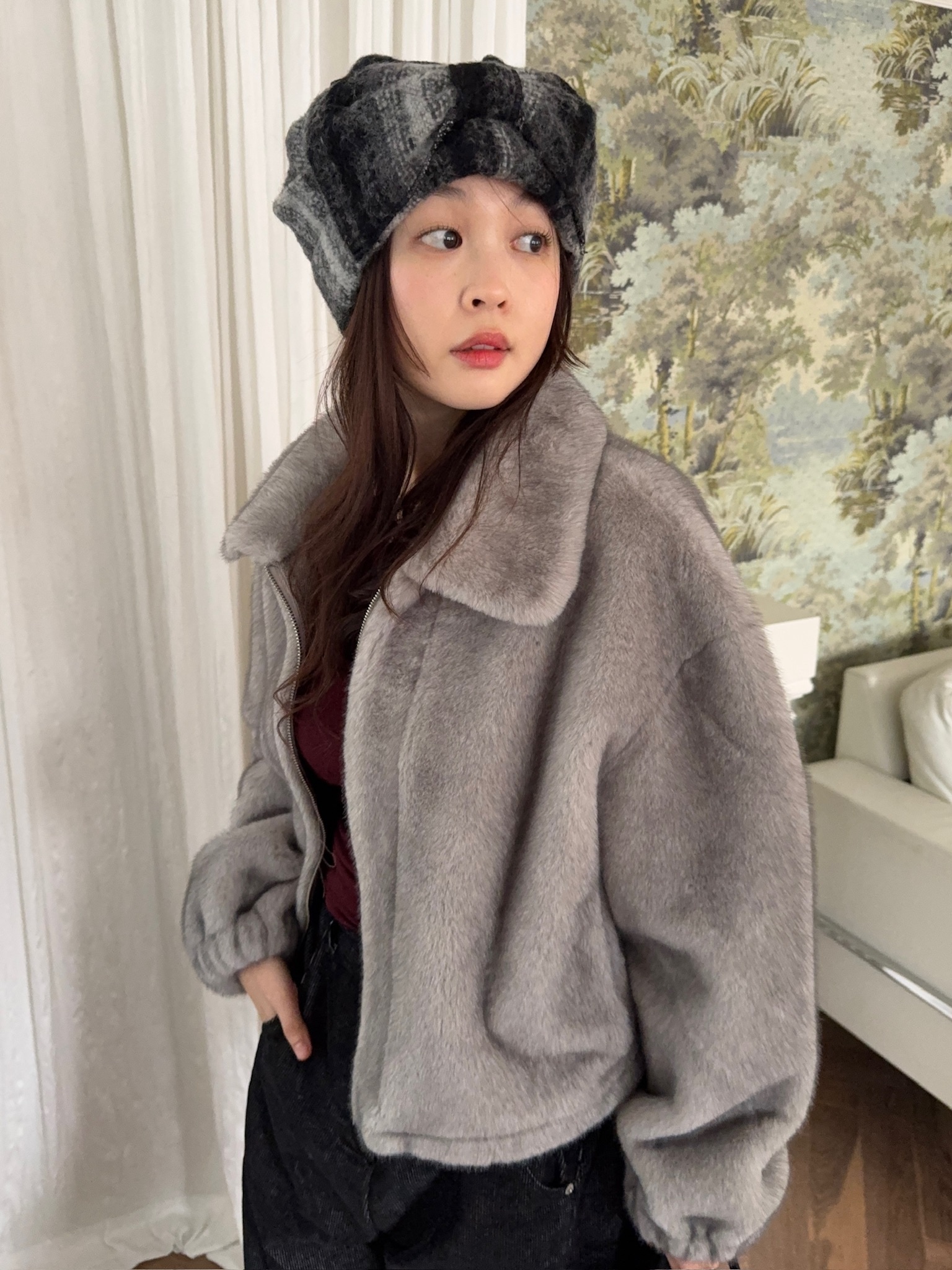 J49/ 大翻領貂毛短版外套