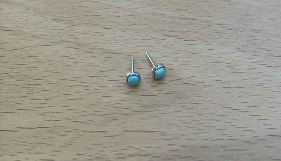TK001 CC-2 方形綠松耳釘