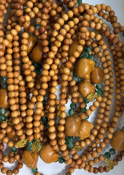 260110 - C10 5mm++非洲翠KT貓高油崖柏木雙圈手串