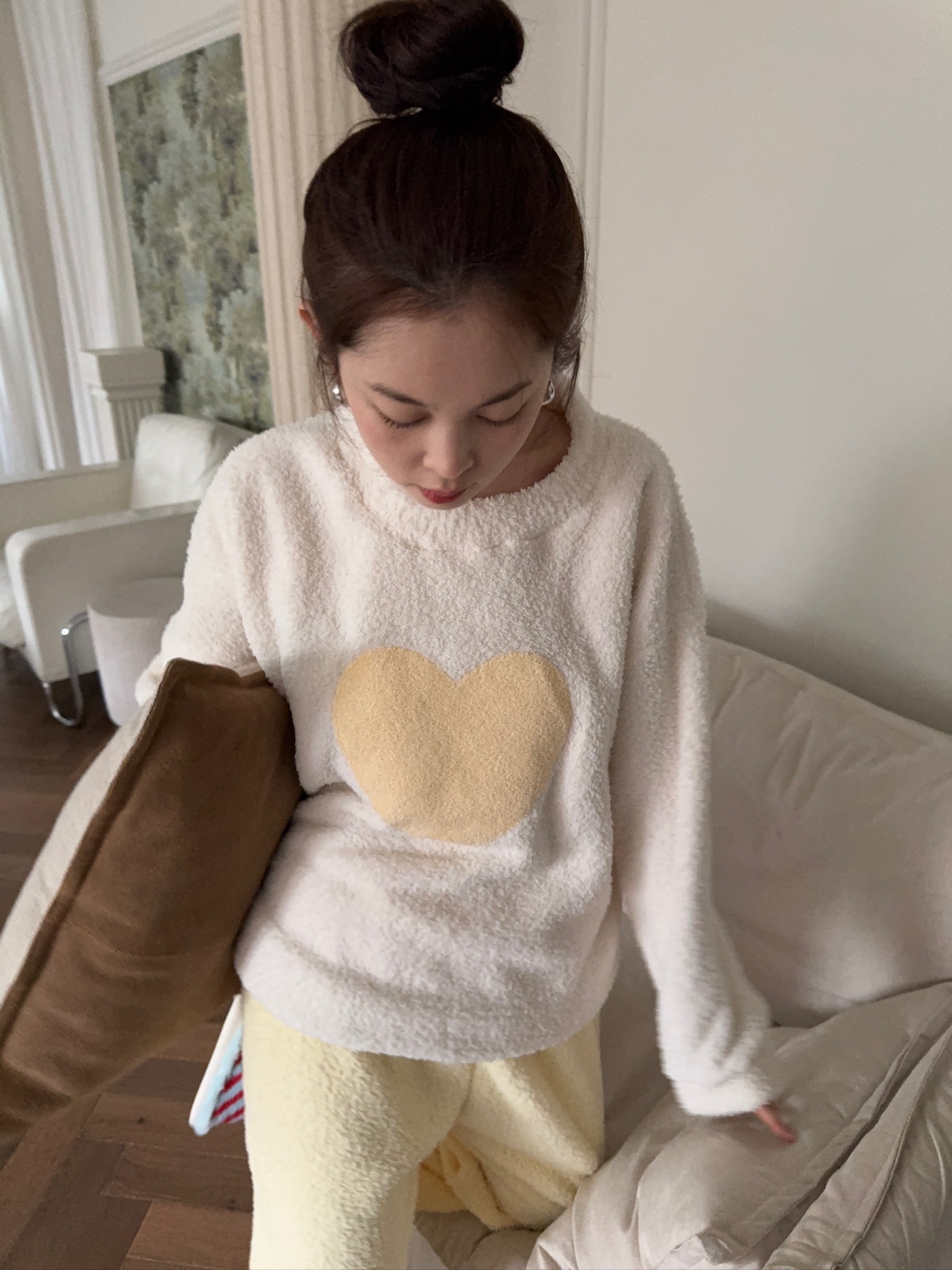 J71/ 黃色愛心羔毛睡衣SET