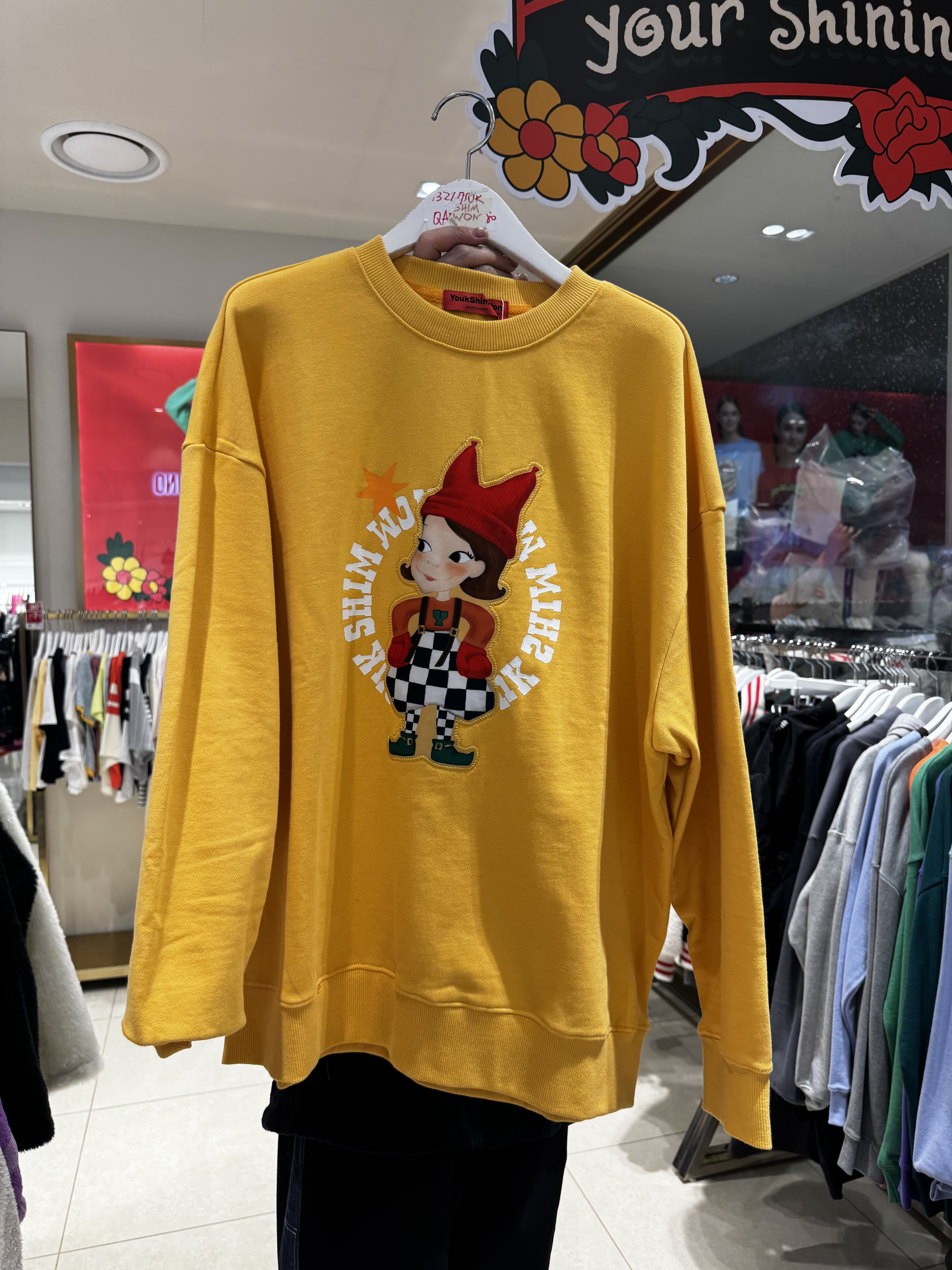 A1YK04黃色TEE^1款