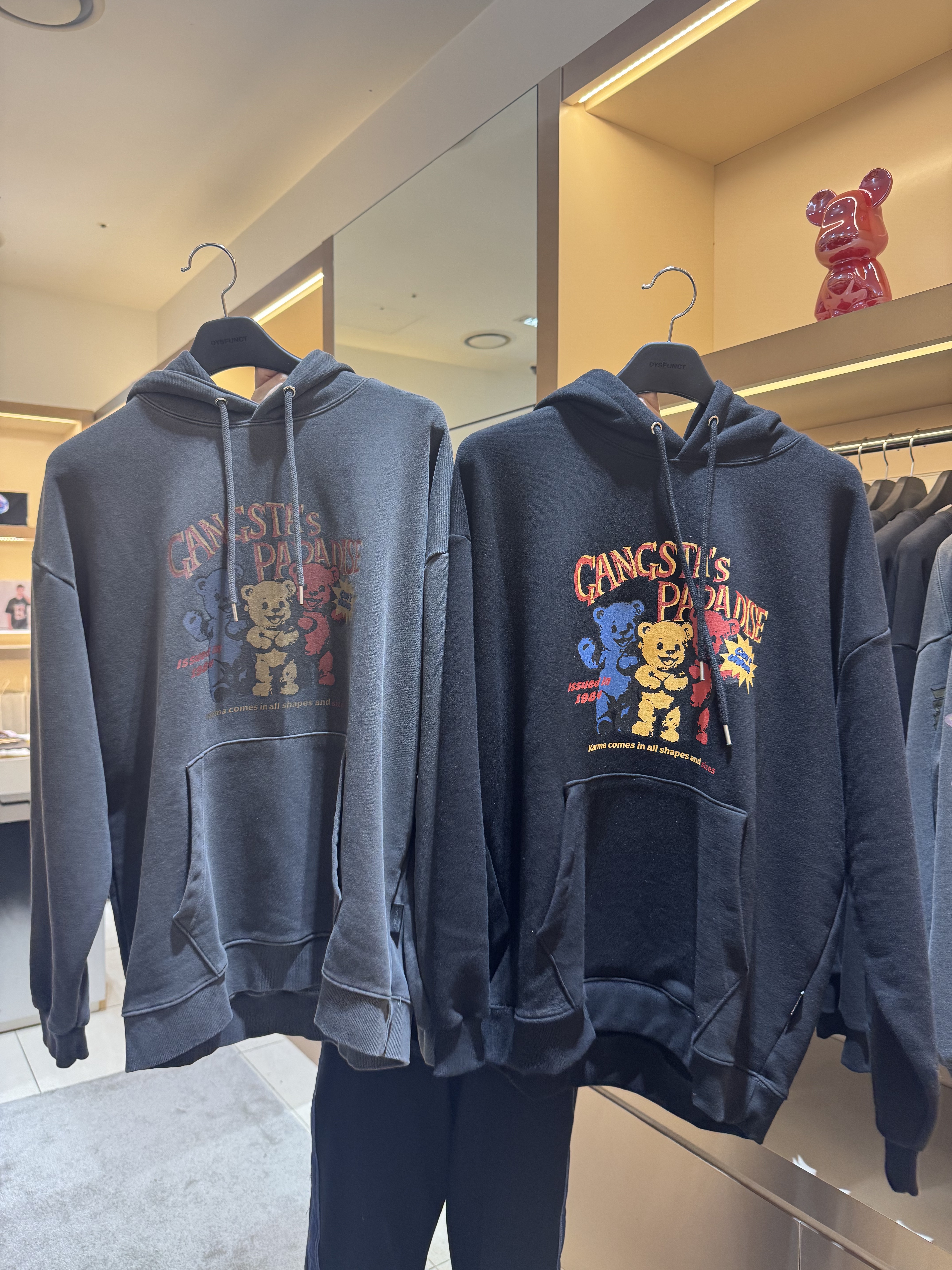 A1DY12 三隻顏色紅衛衣*黑色/灰色