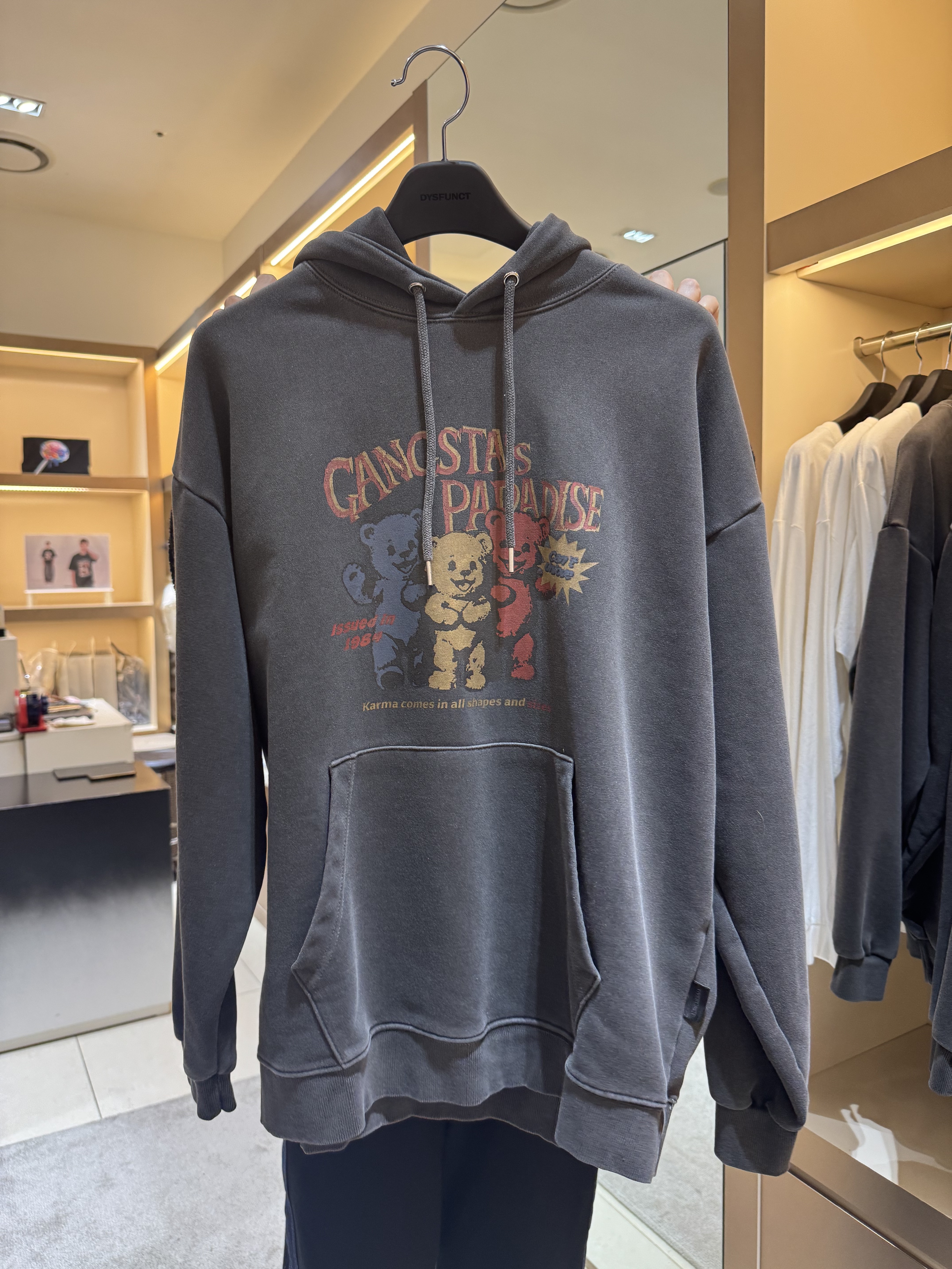 A1DY12 三隻顏色紅衛衣*黑色/灰色