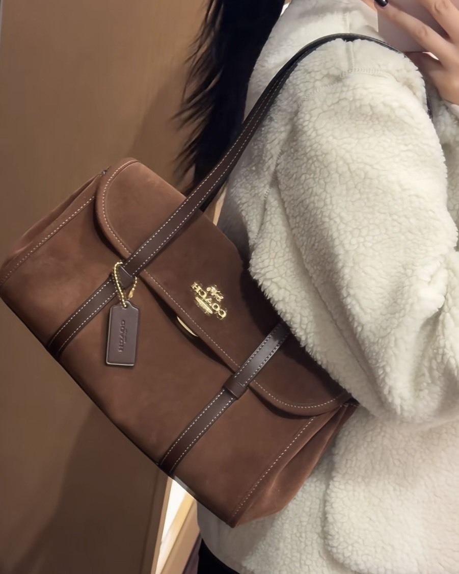 買包的終點變COACH🔥COACH BRIDGET 翻蓋單肩手袋