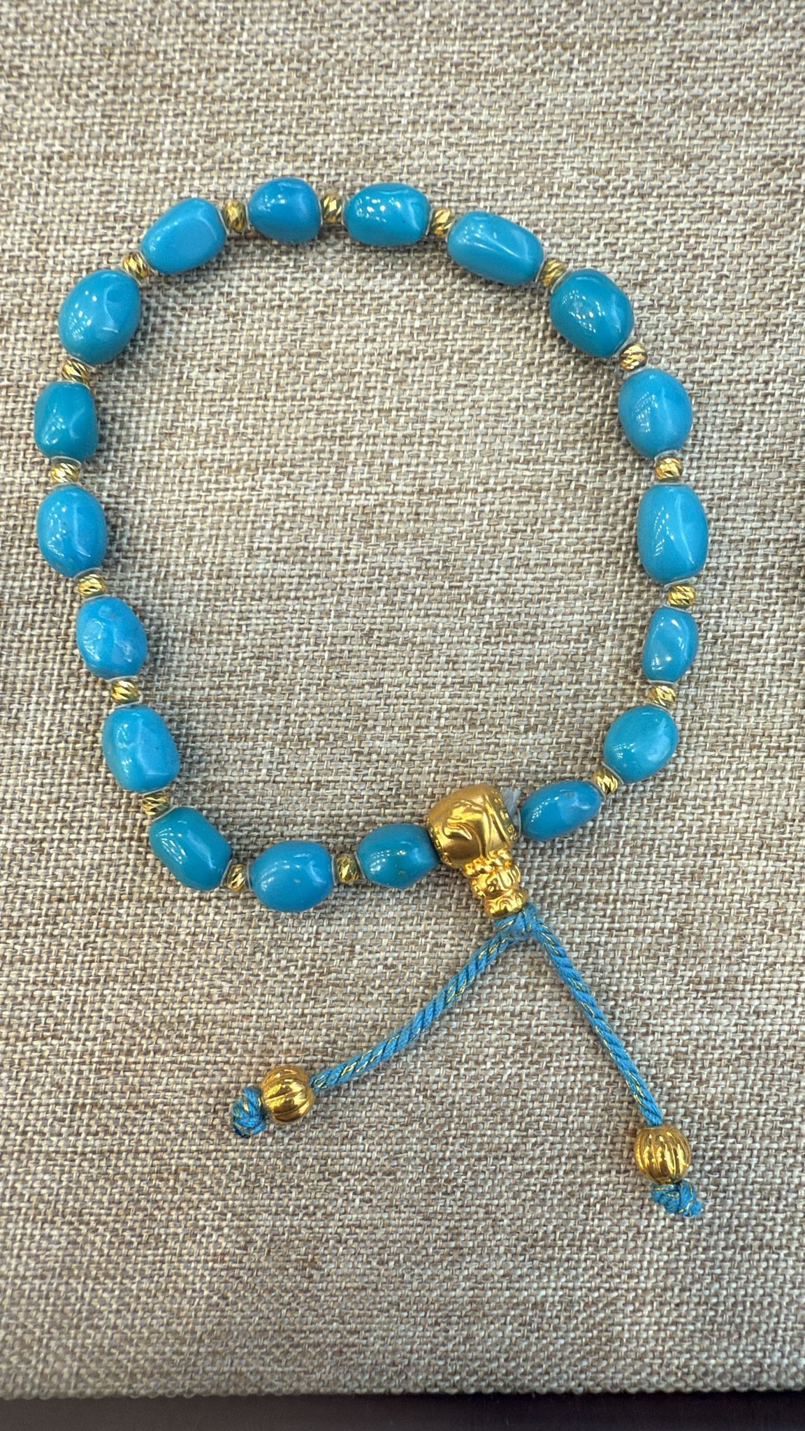 TK059 AA-2 18三通糖豆綠松手串