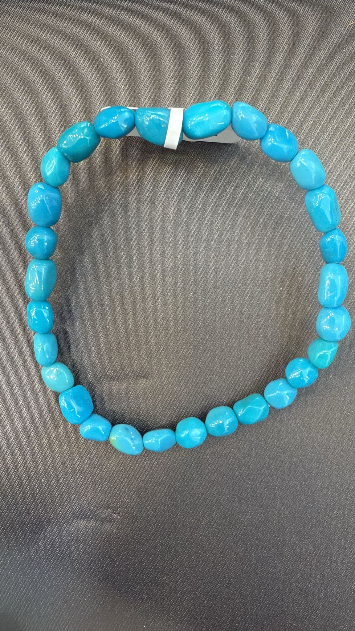 TK060 AA-11 糖豆綠松手串