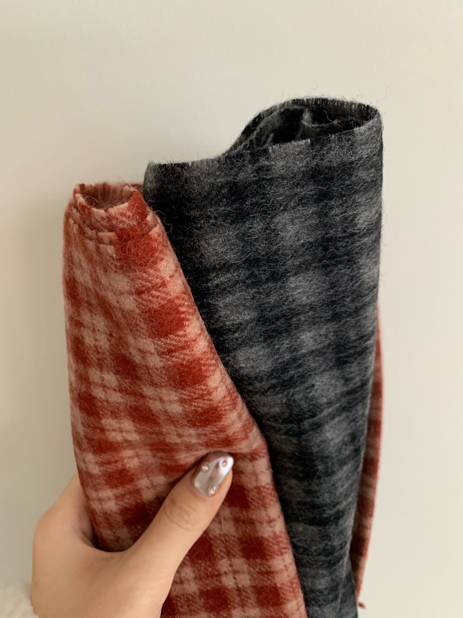 J43/ 格紋毛呢圍巾