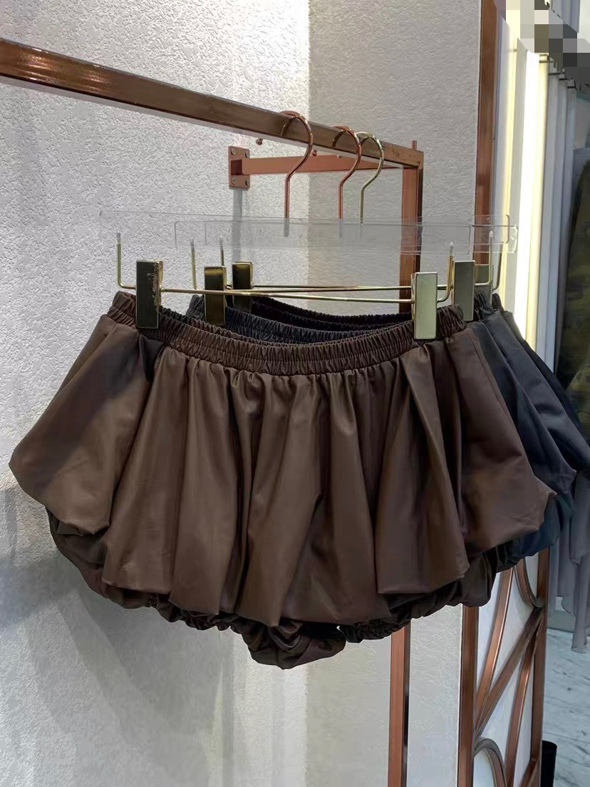 迷你蓬蓬短褲裙