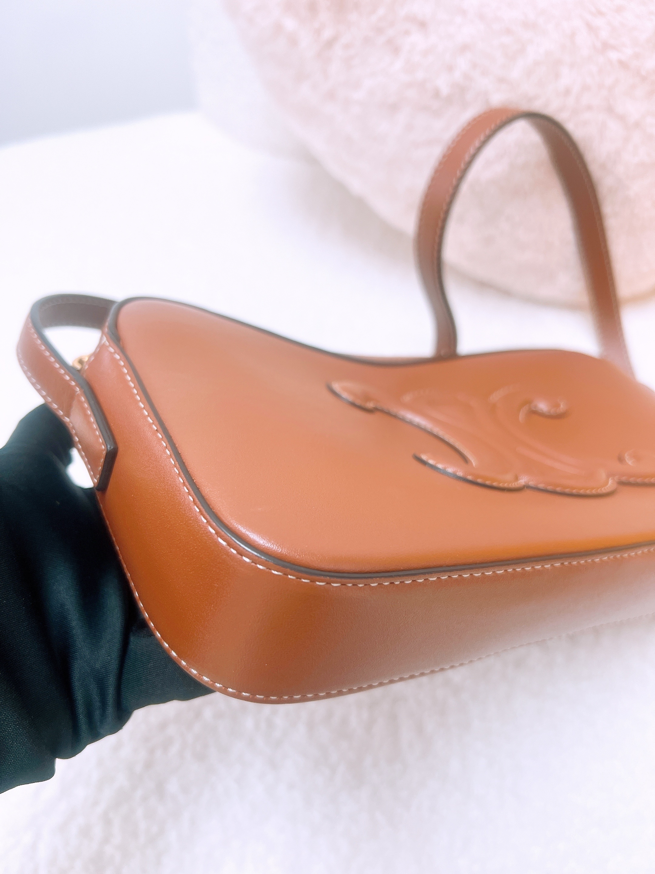 Celine triomphe hobo/ camera bag tan