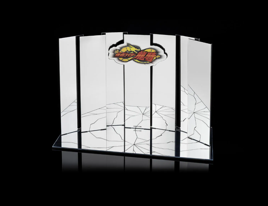 [Limited Quantity] MASKED RIDER RYUKI Mirror World Acry