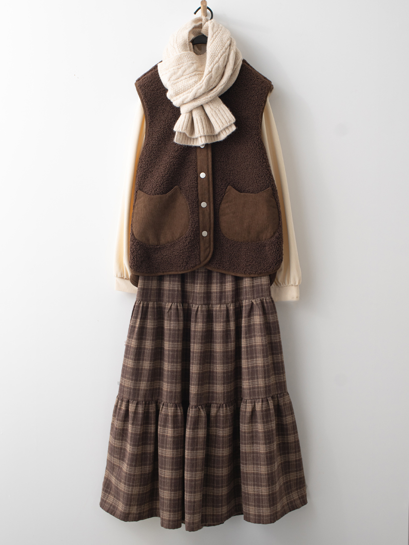 搖粒絨背心素面上衣格紋法蘭絨長裙組合