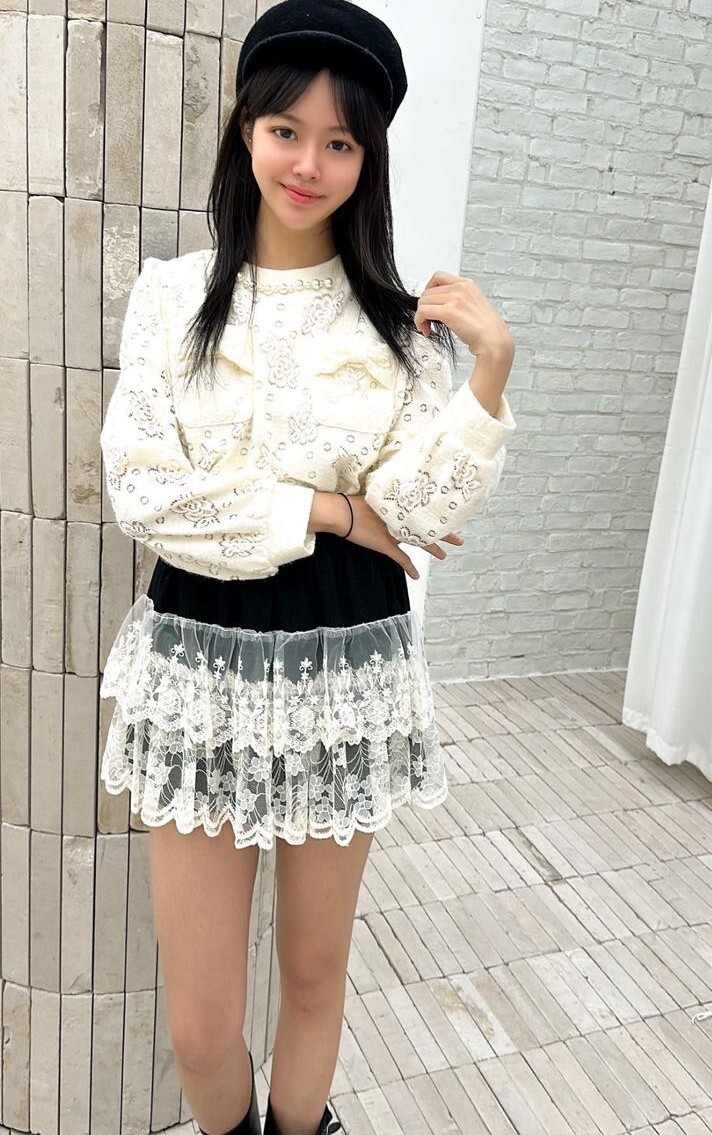 Y91 胸44-54    長21    原價 $449[一口價]  羊毛30%