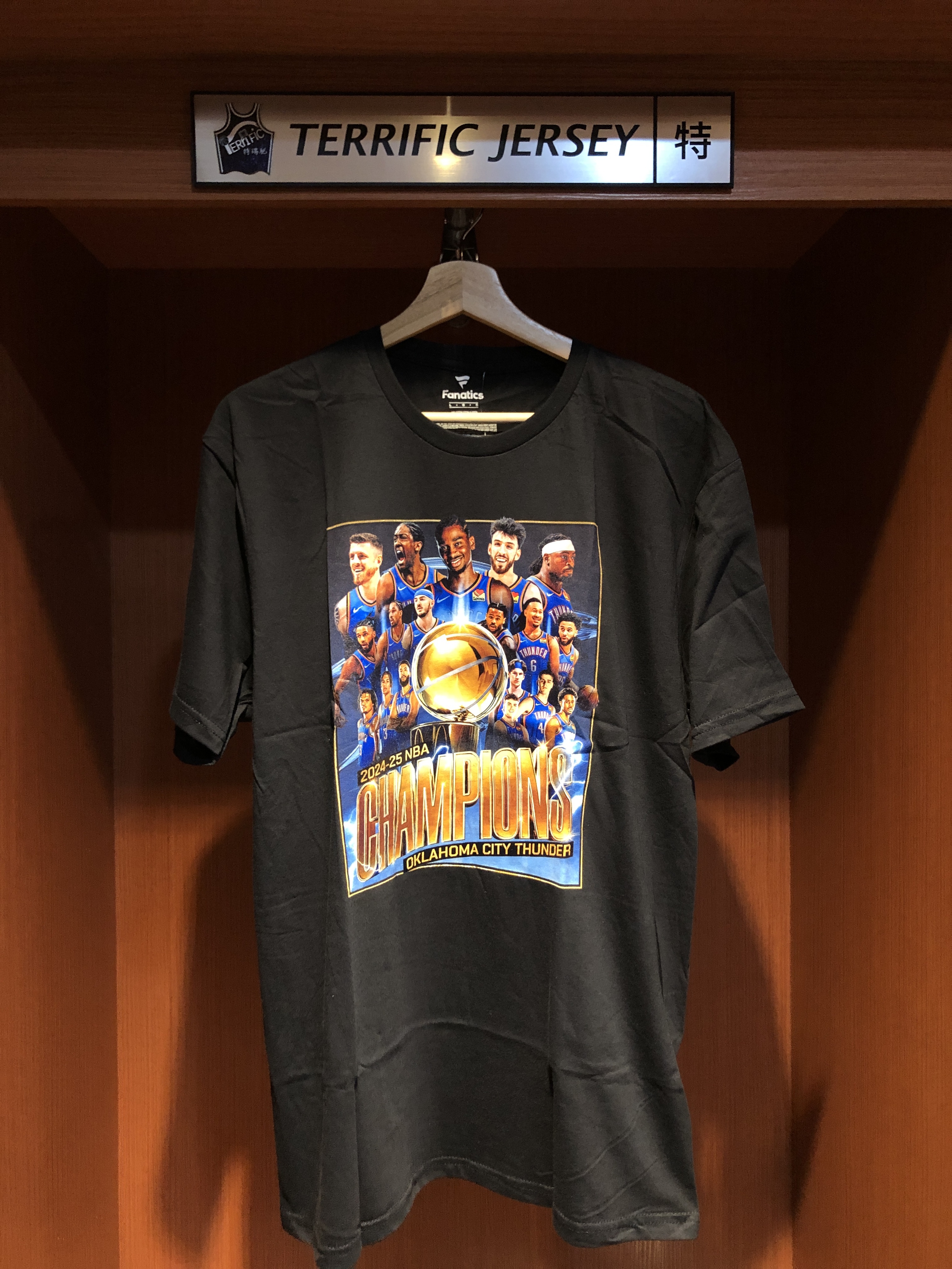 NBA短袖 Oklahoma City Thunder 奧克拉荷馬雷霆 冠軍黑 團隊圖案 Fanatics Tee 棉質 短袖 全新