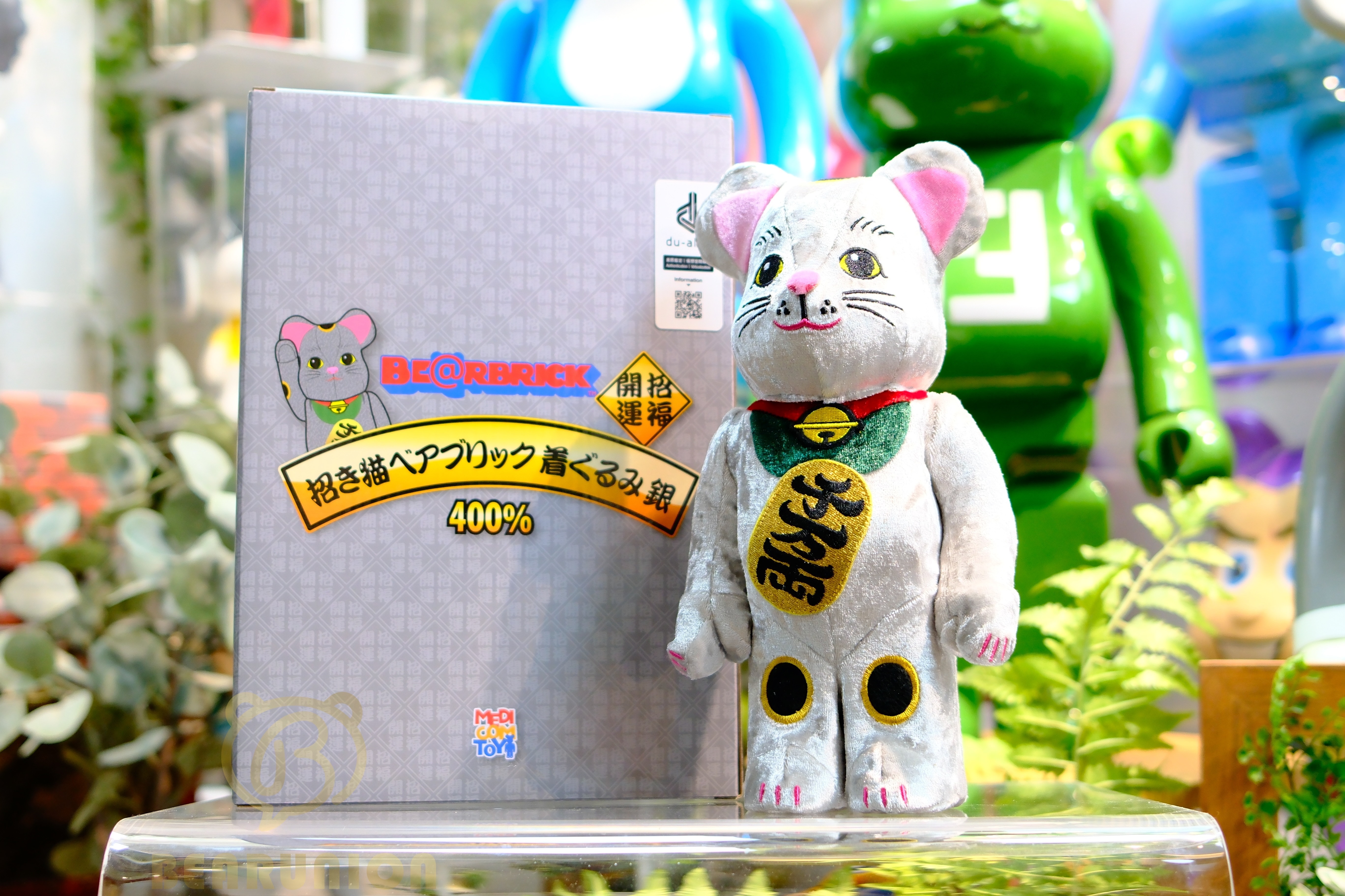 🥇現貨🥇Bearbrick 400% 招き猫着ぐるみ 銀