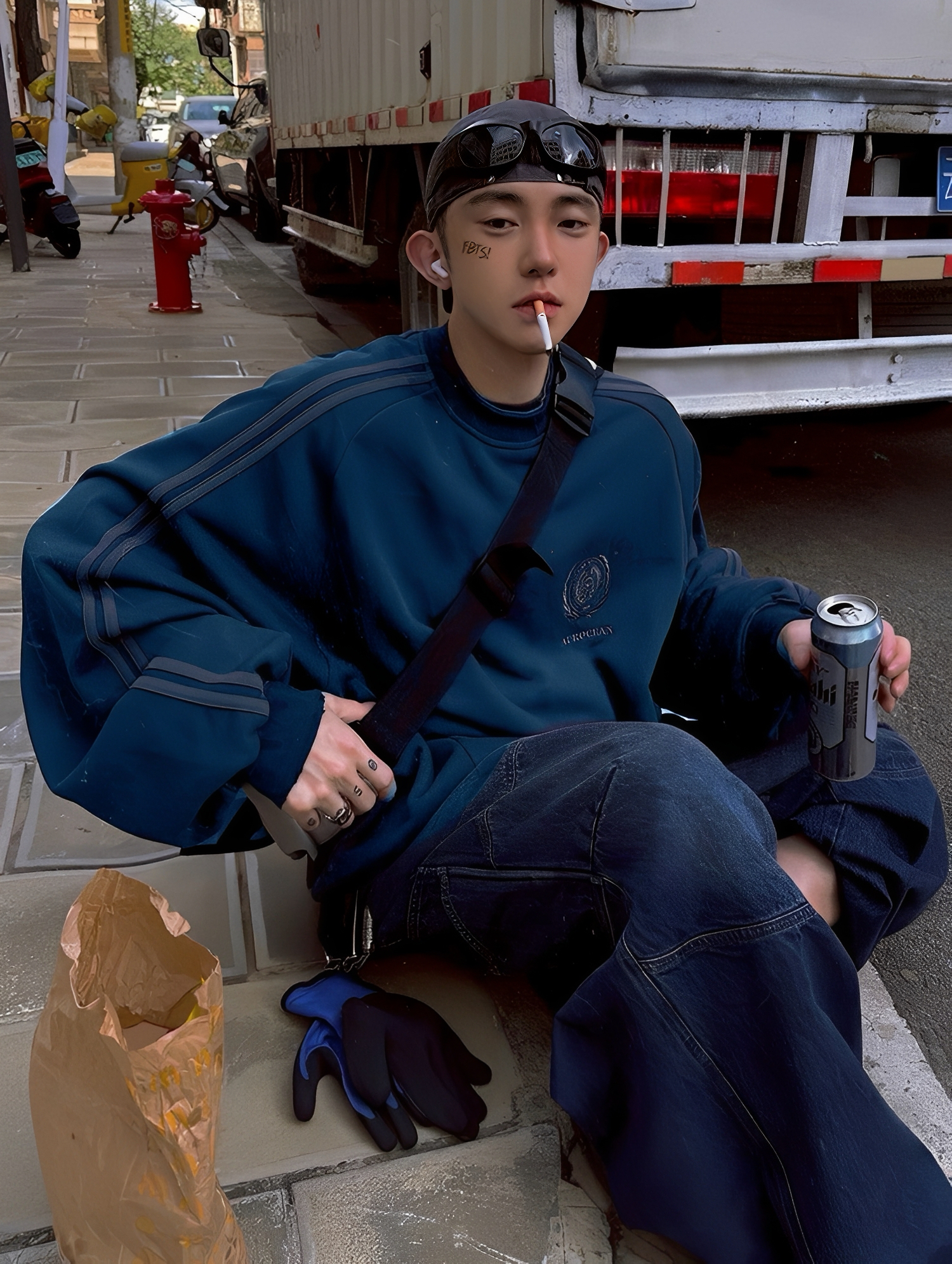 假兩件 織帶 刺繡 長袖 大學T