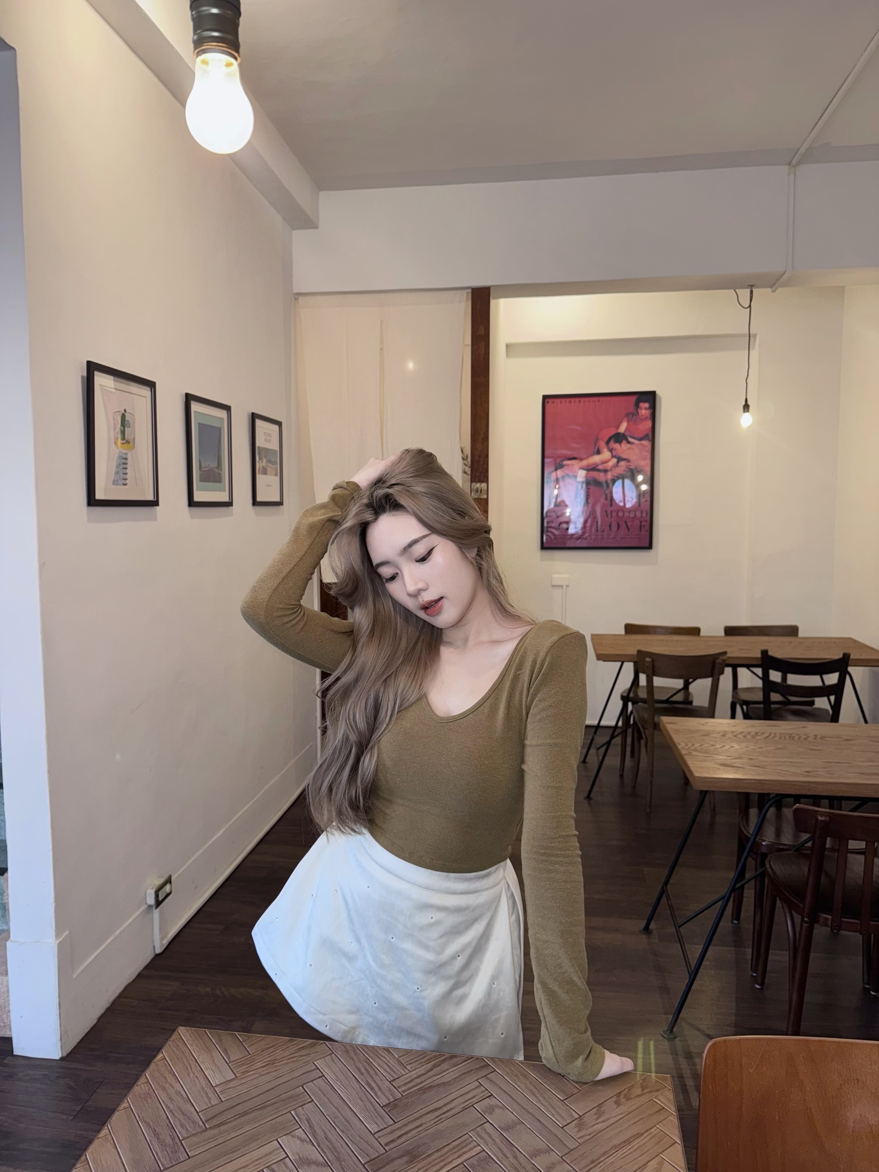 圓領磨毛打底衣