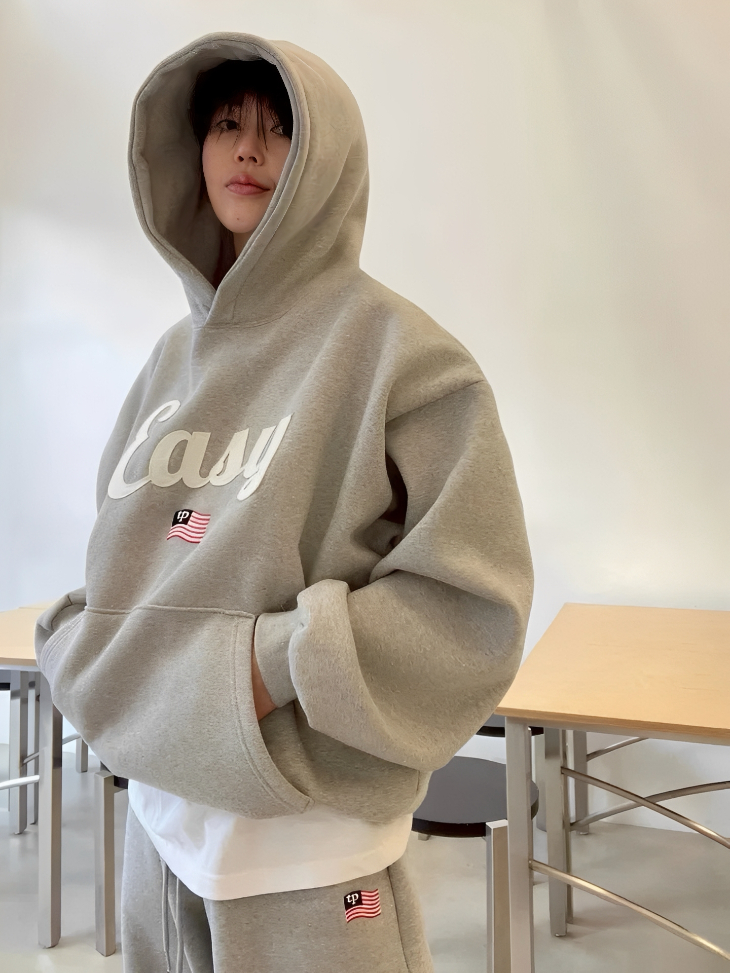 Easy 國旗 刺繡 連帽 長袖 帽T