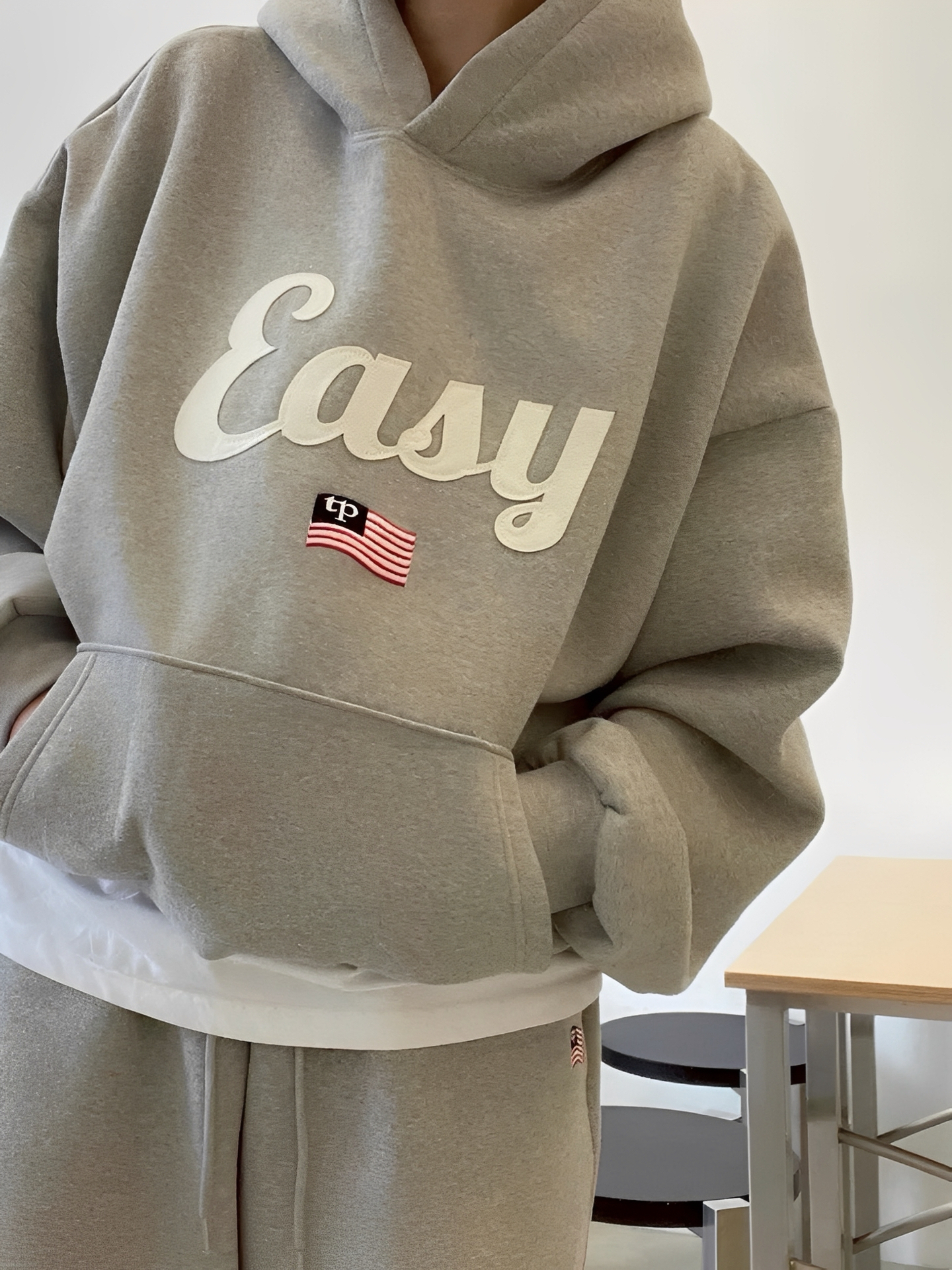 Easy 國旗 刺繡 連帽 長袖 帽T