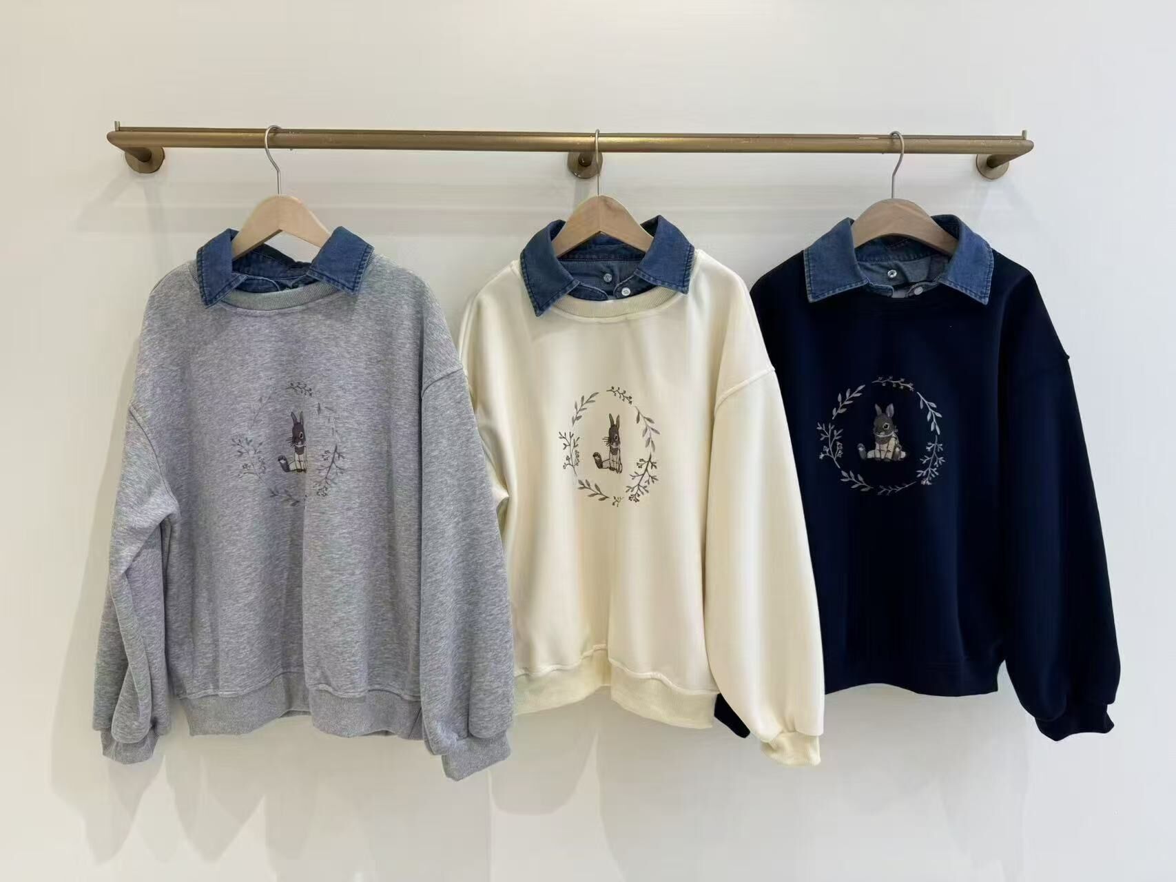 A1MO08 兔仔衛衣拼牛仔Shirt*3色