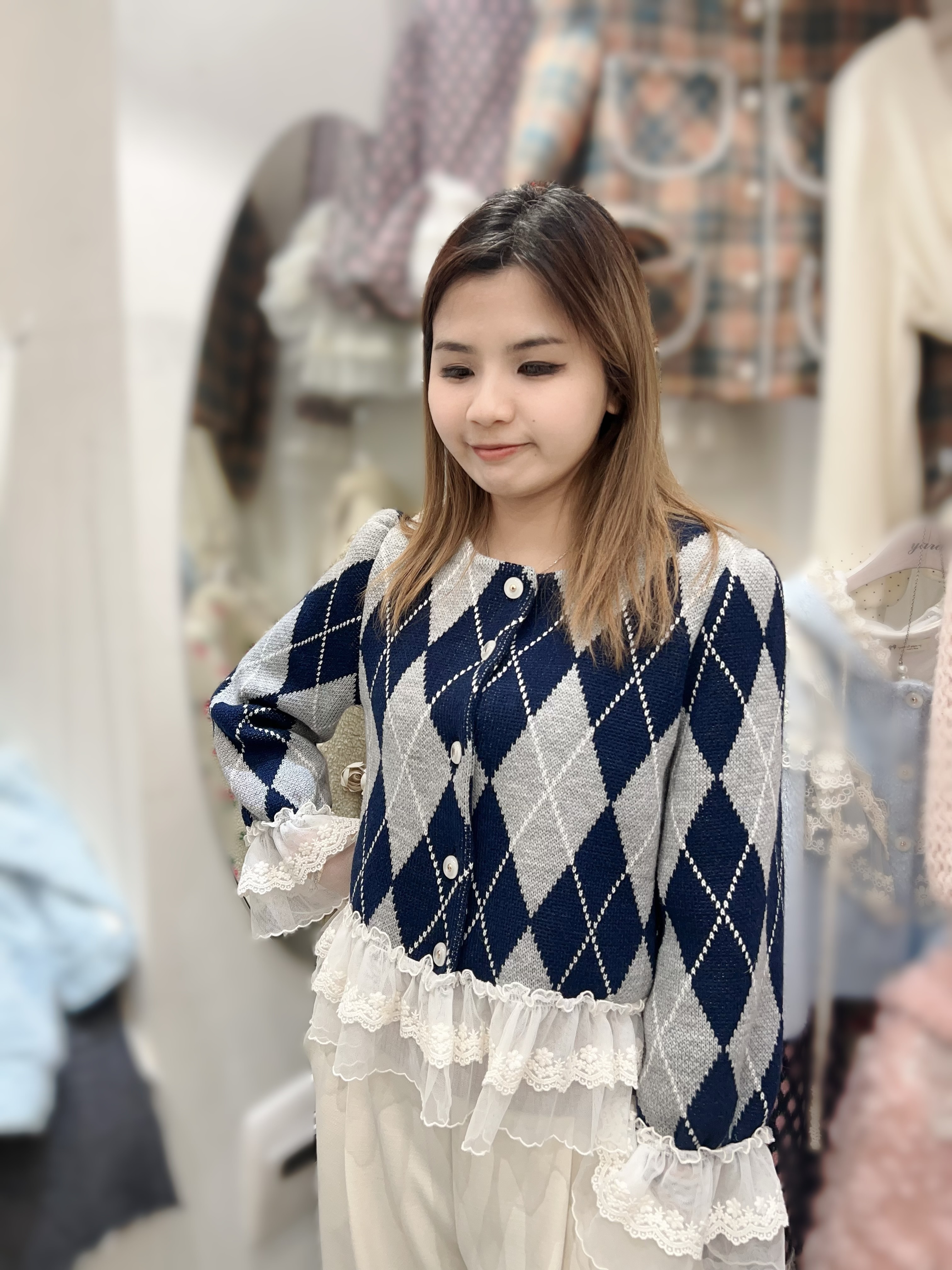 Y66  羊毛菱格 胸40-45 長21 $529[一口價] 70 ％羊毛