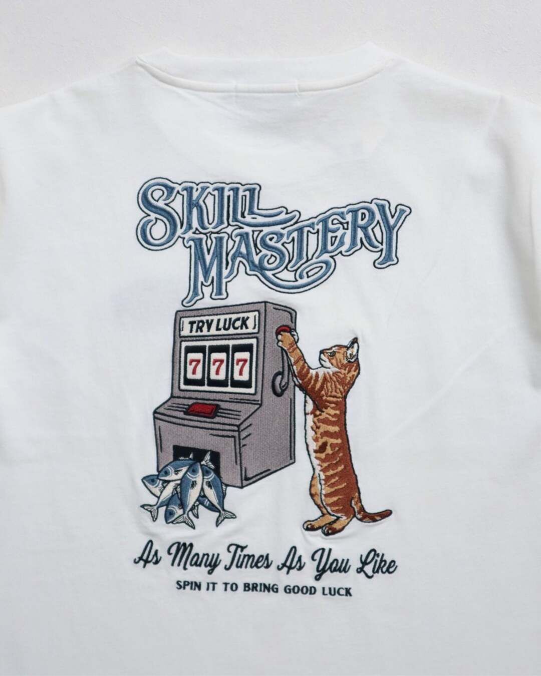 【POWER TO THE PEOPLE】Slot角子老虎機貓咪長袖TEE