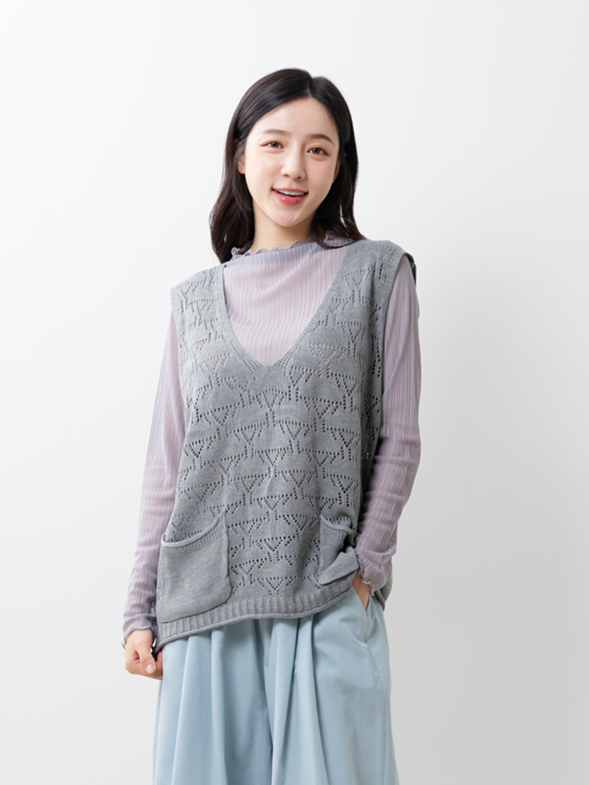 透膚條紋木耳邊內搭上衣