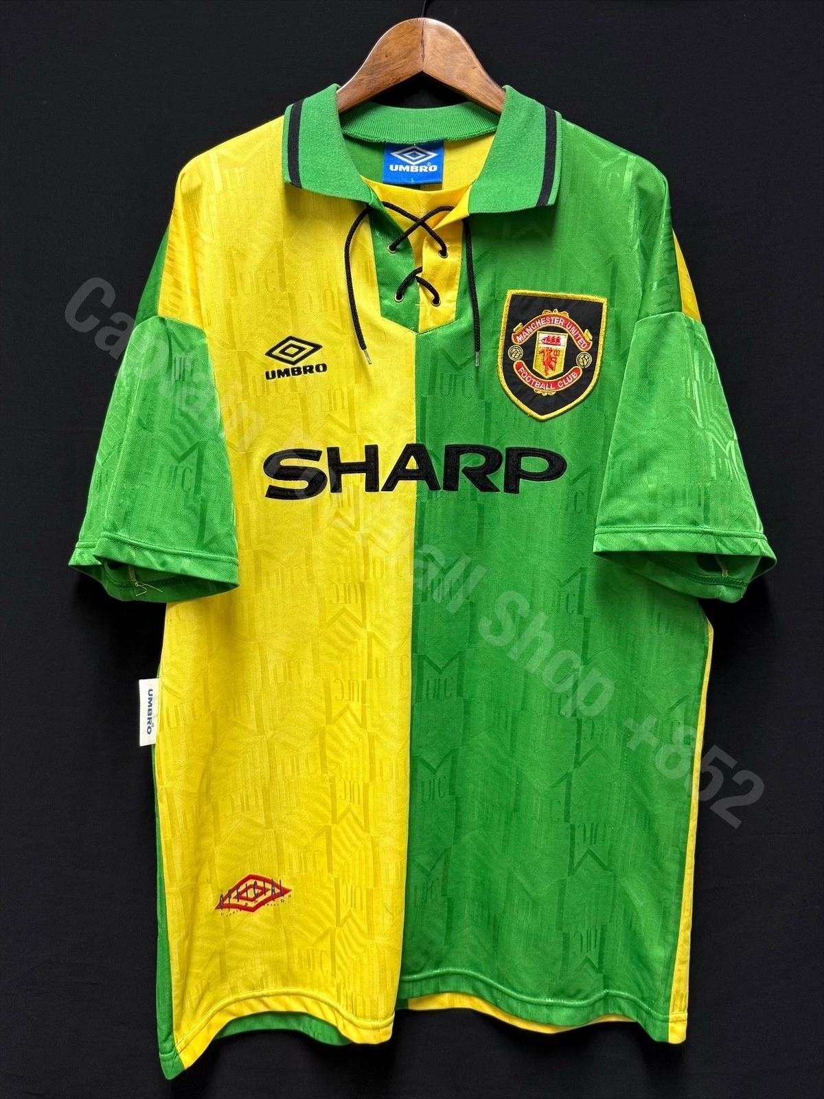 Manchester United 1992-1993 Umbro Third Shirt #7 CANTONA