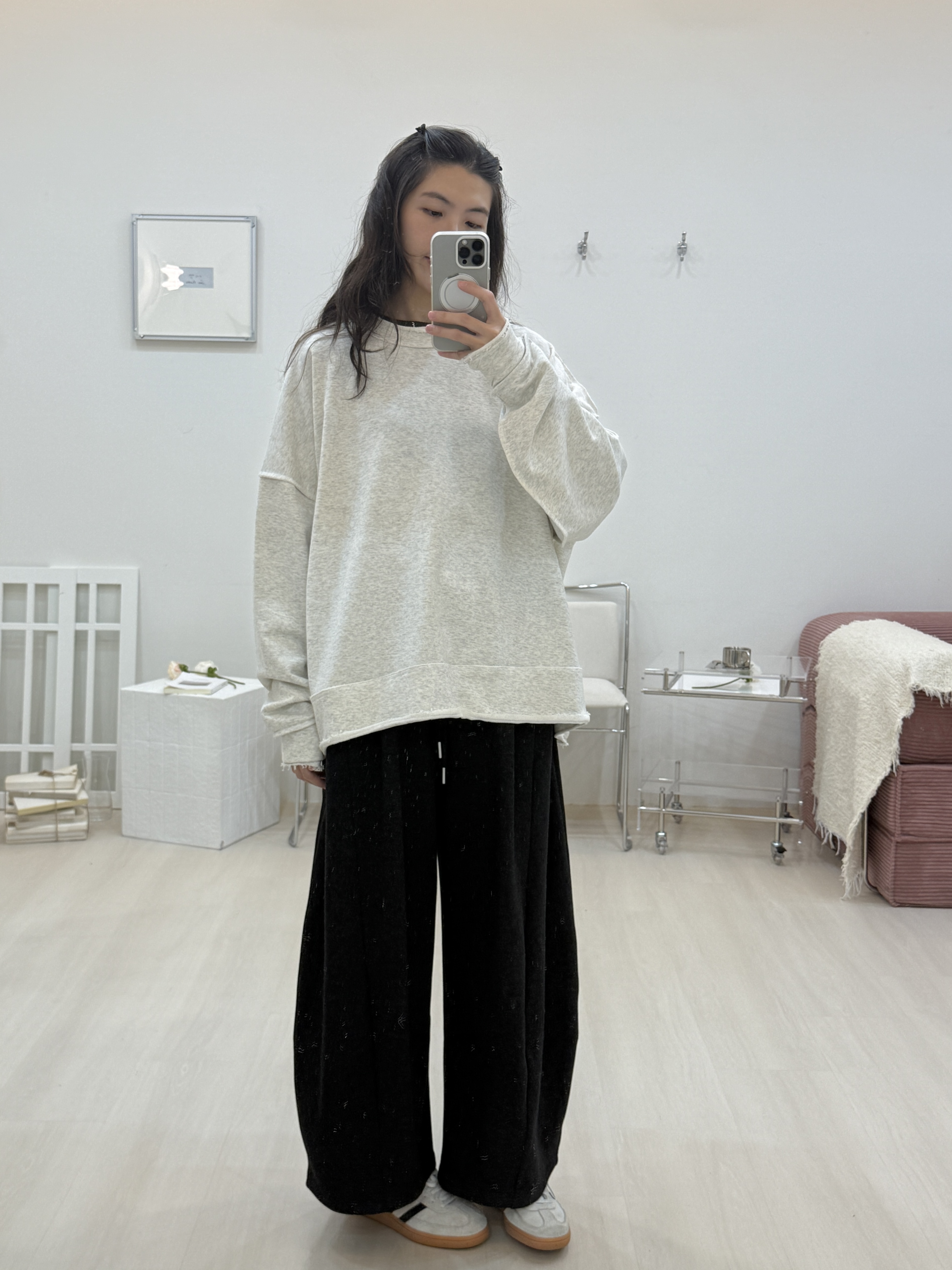 反車線捲邊大學T