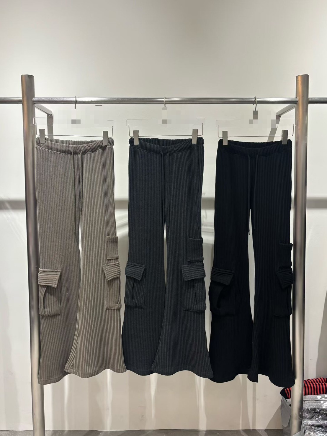 坑條口袋喇叭長褲