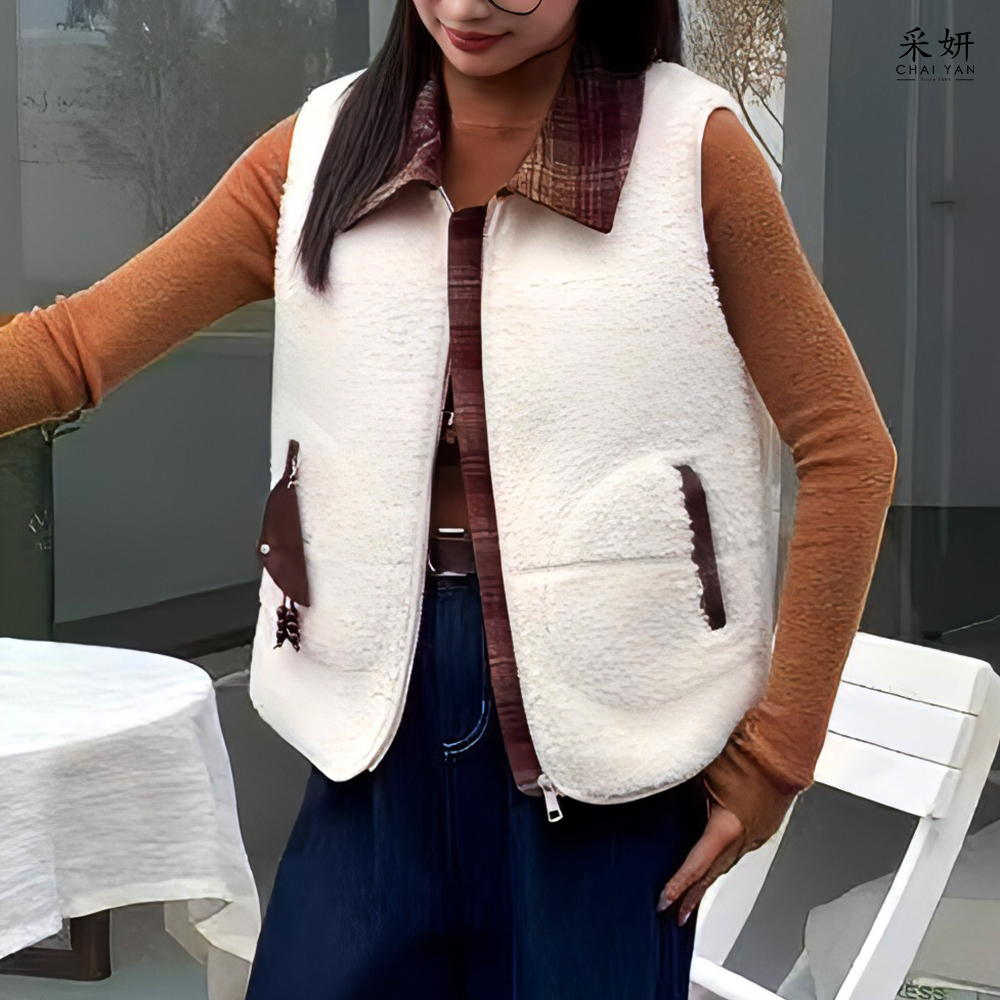 格紋翻領跳色羊羔絨背心