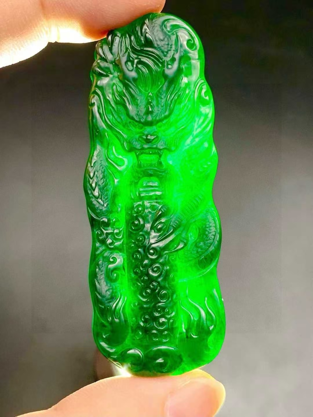 12295952 翡翠墨翠神龍柱