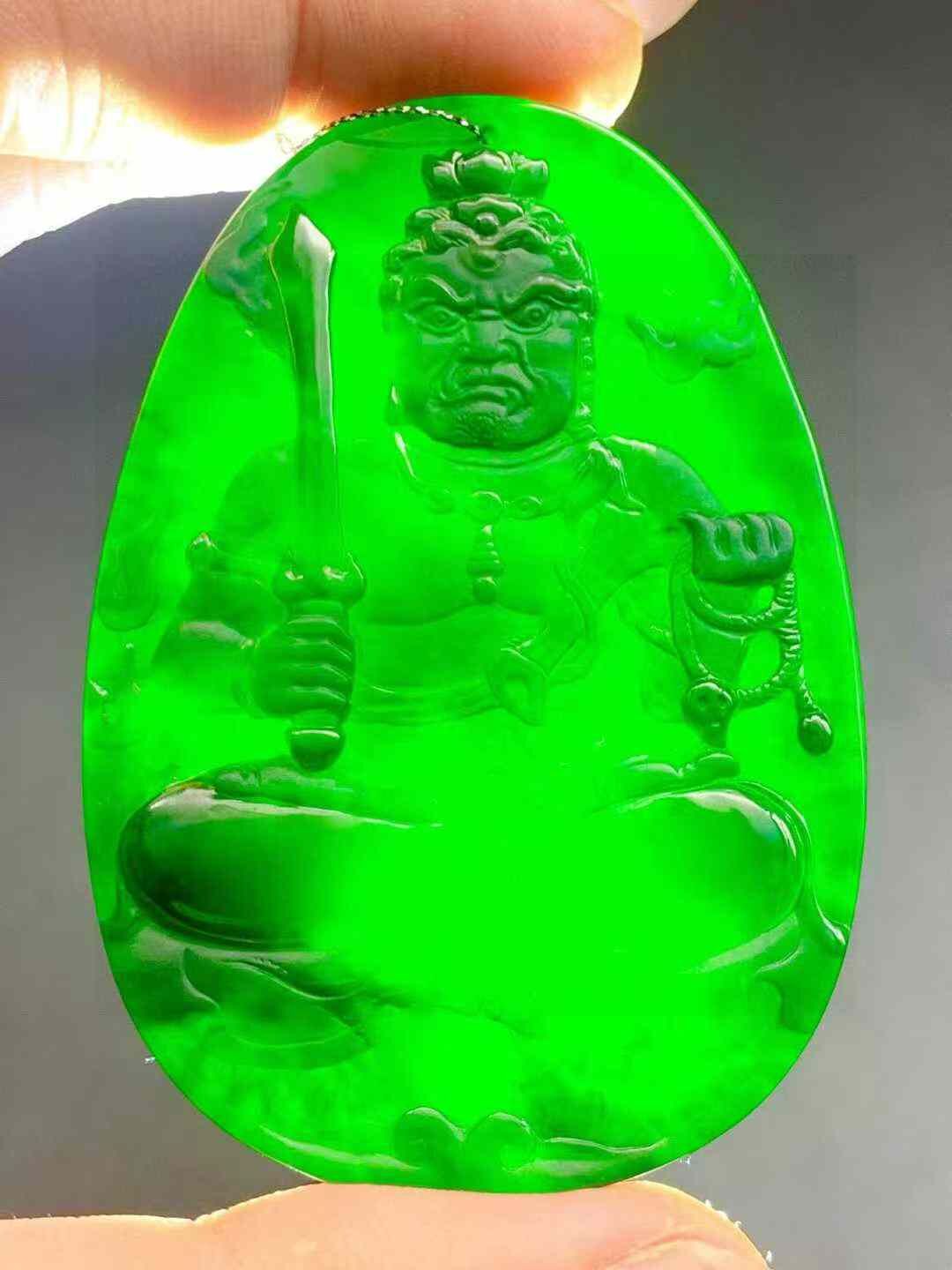 12295959 翡翠墨翠不動明王