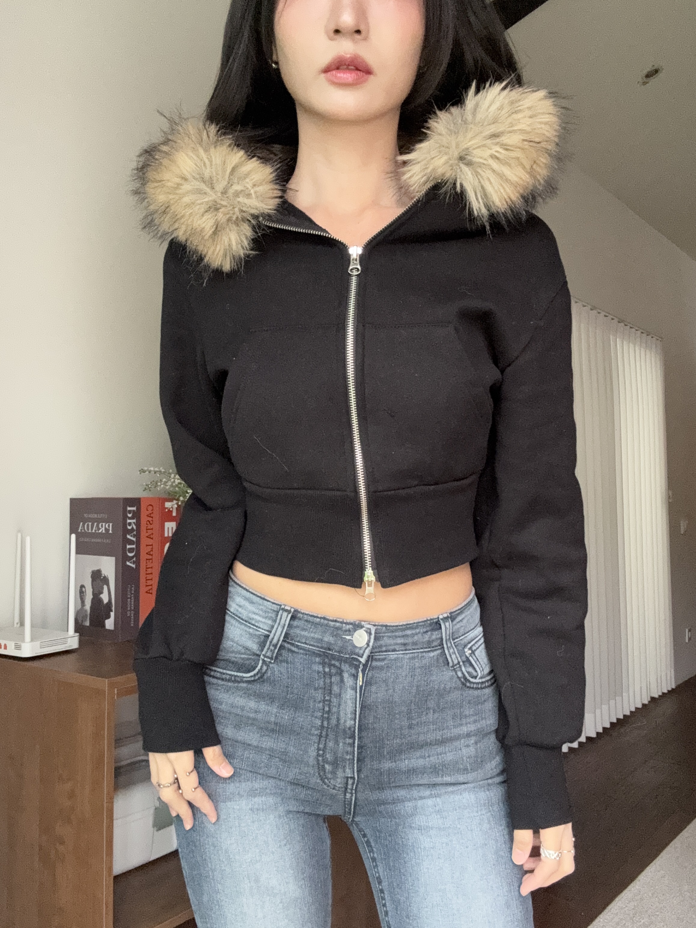 (訂購)必買!修身毛毛外套上衣 T0122(白/灰/黑)