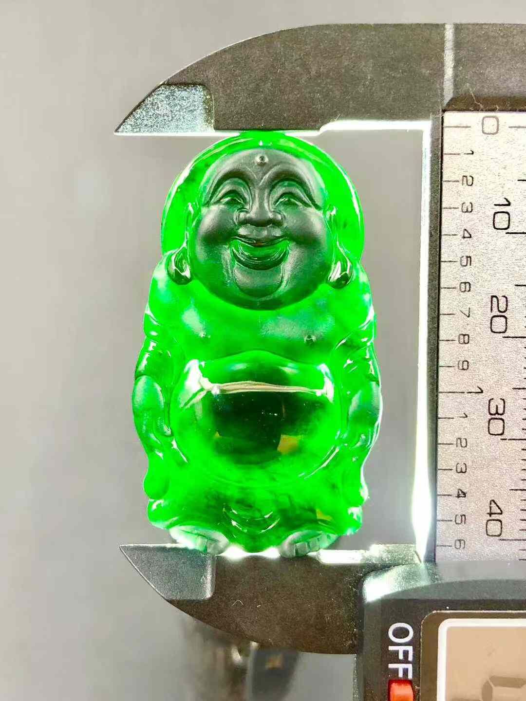 12295960 翡翠墨翠逍遙佛