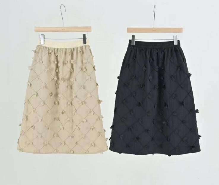 RU02  腰26-37 HIP45 長28 $599 (一口價)