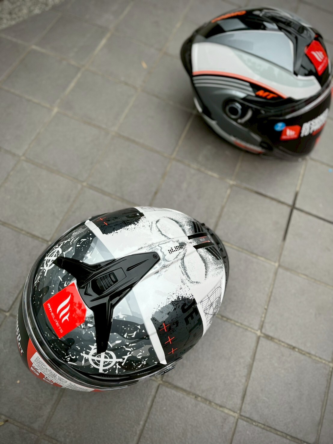 MT Helmet COSMO SV 彩繪 黑灰白條紋 3/4罩 安全帽 亞版