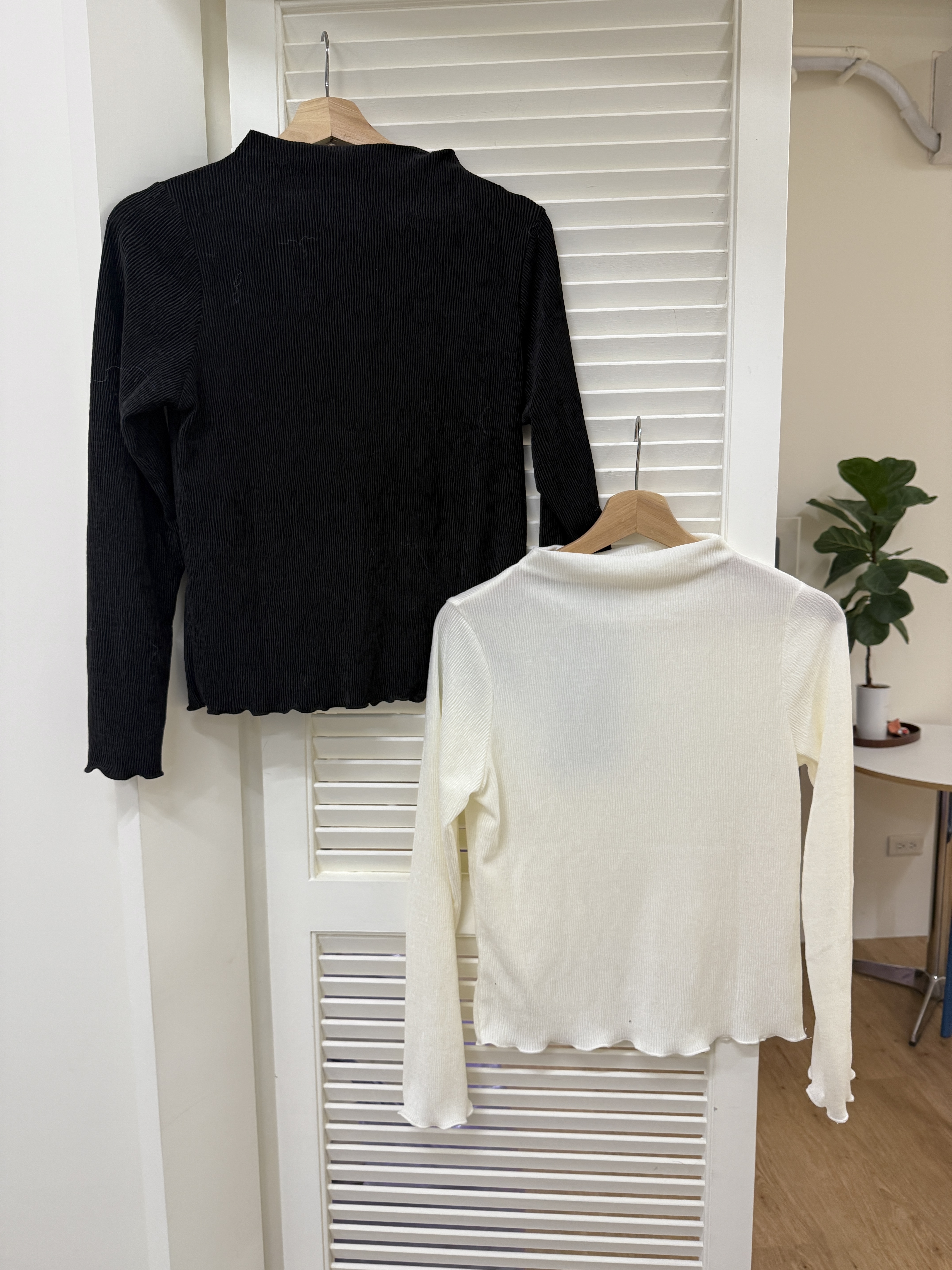 磨毛樹枝紋捲邊上衣*2色