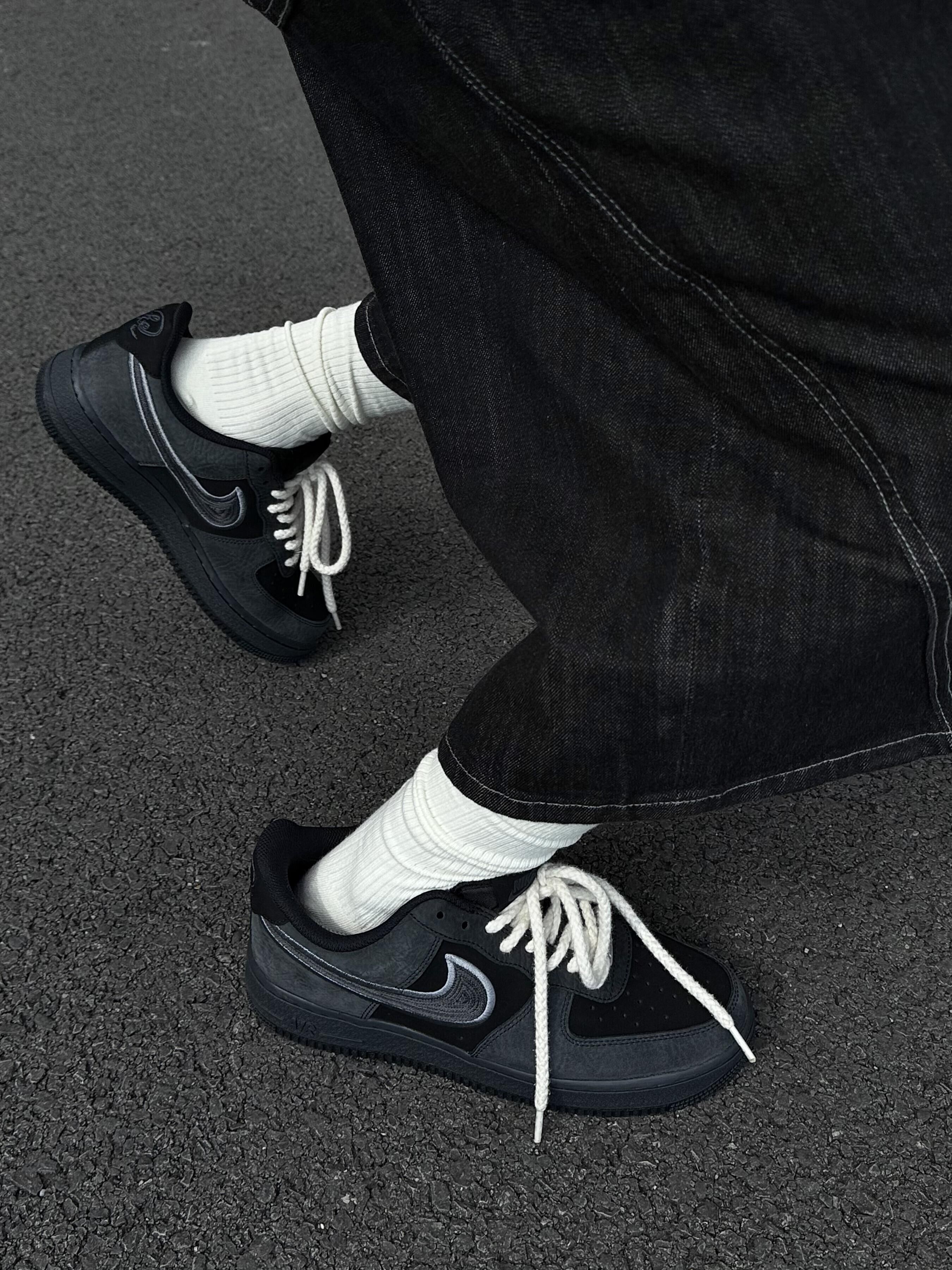 Nike Air Force 1 AF1 灰黑拼接 刺繡勾 荔枝皮 麂皮 IB6842-002/預購