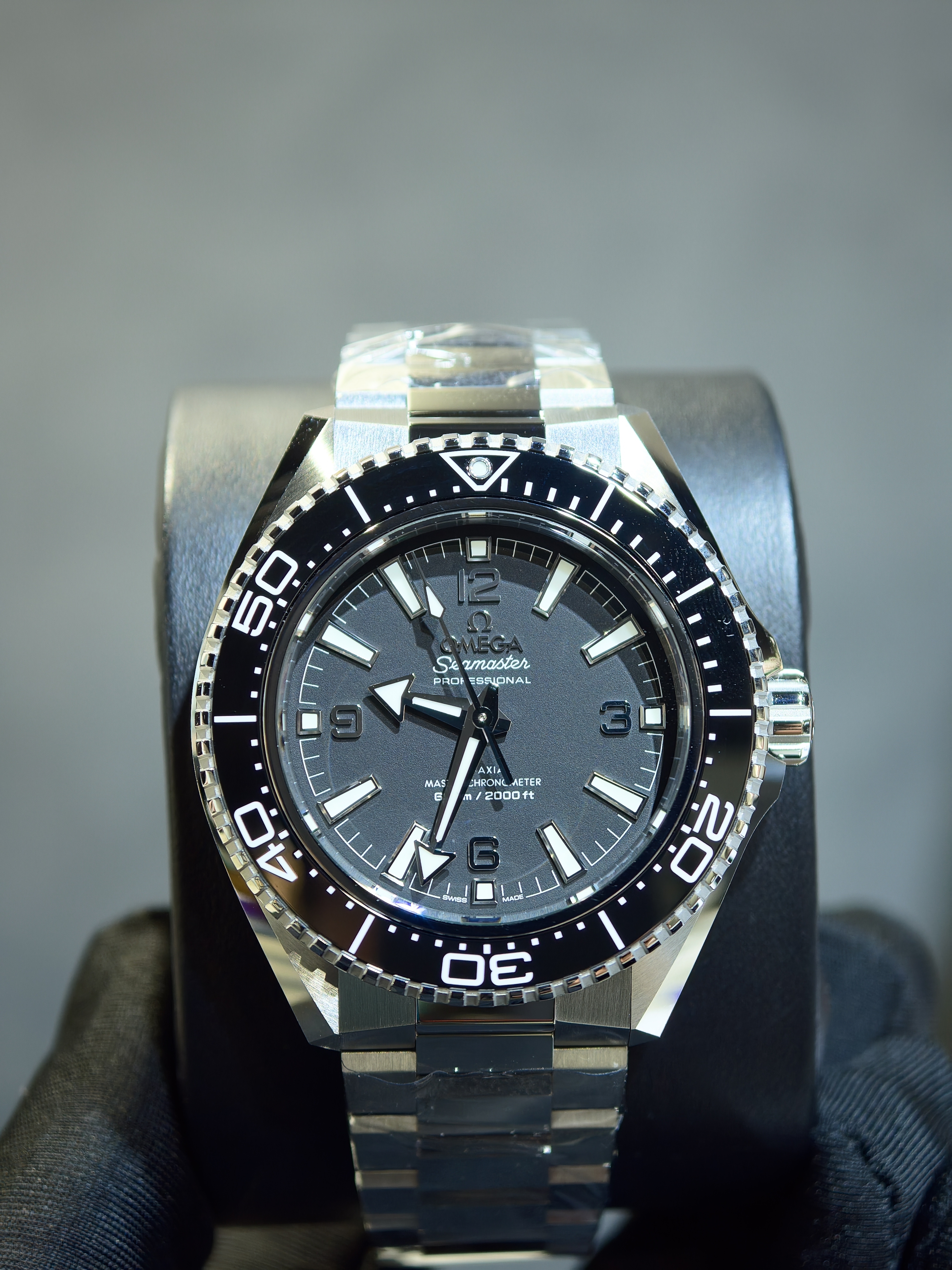 BRAND NEW OMEGA 217.30.42.21.01.001  21730422101001 SEA MASTER 600M STEEL PLANET OCEAN BLACK DIAL  BLACK CERAMIC BEZEL 42MM
