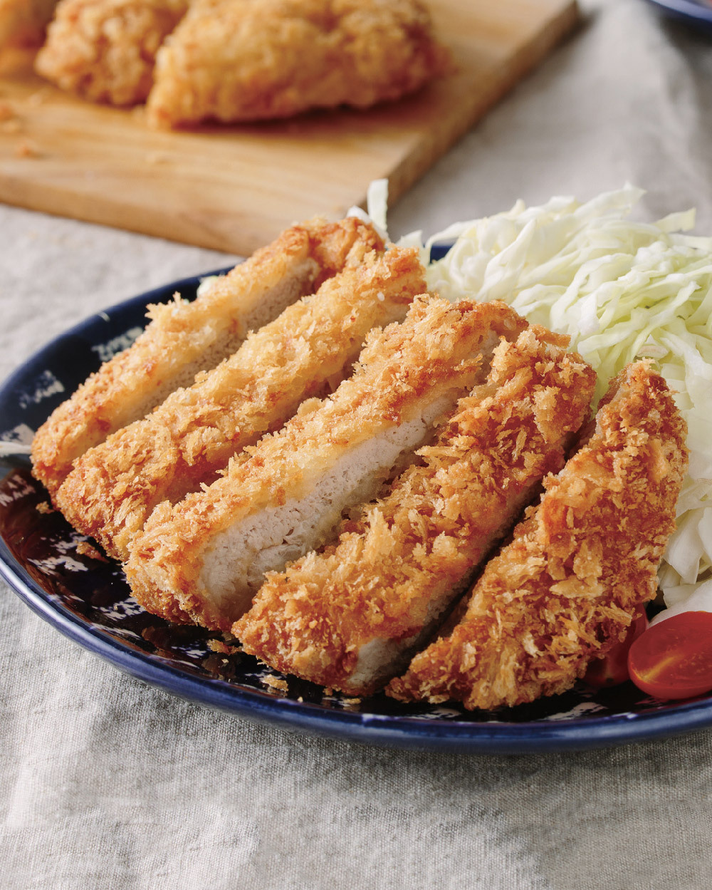 台畜日式香脆炸豬排，在家 10 分鐘做出專賣店級「厚切炸豬排」