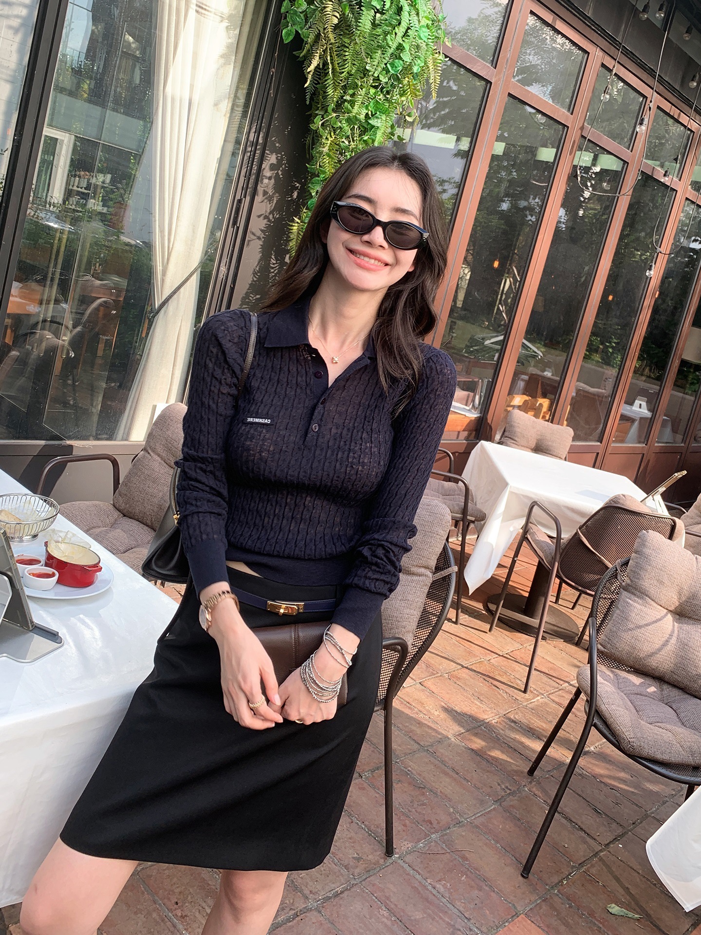 麻花薄針織 polo領上衣(深藍/白)