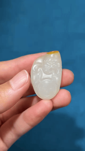 1229225 和田玉籽料福在眼前