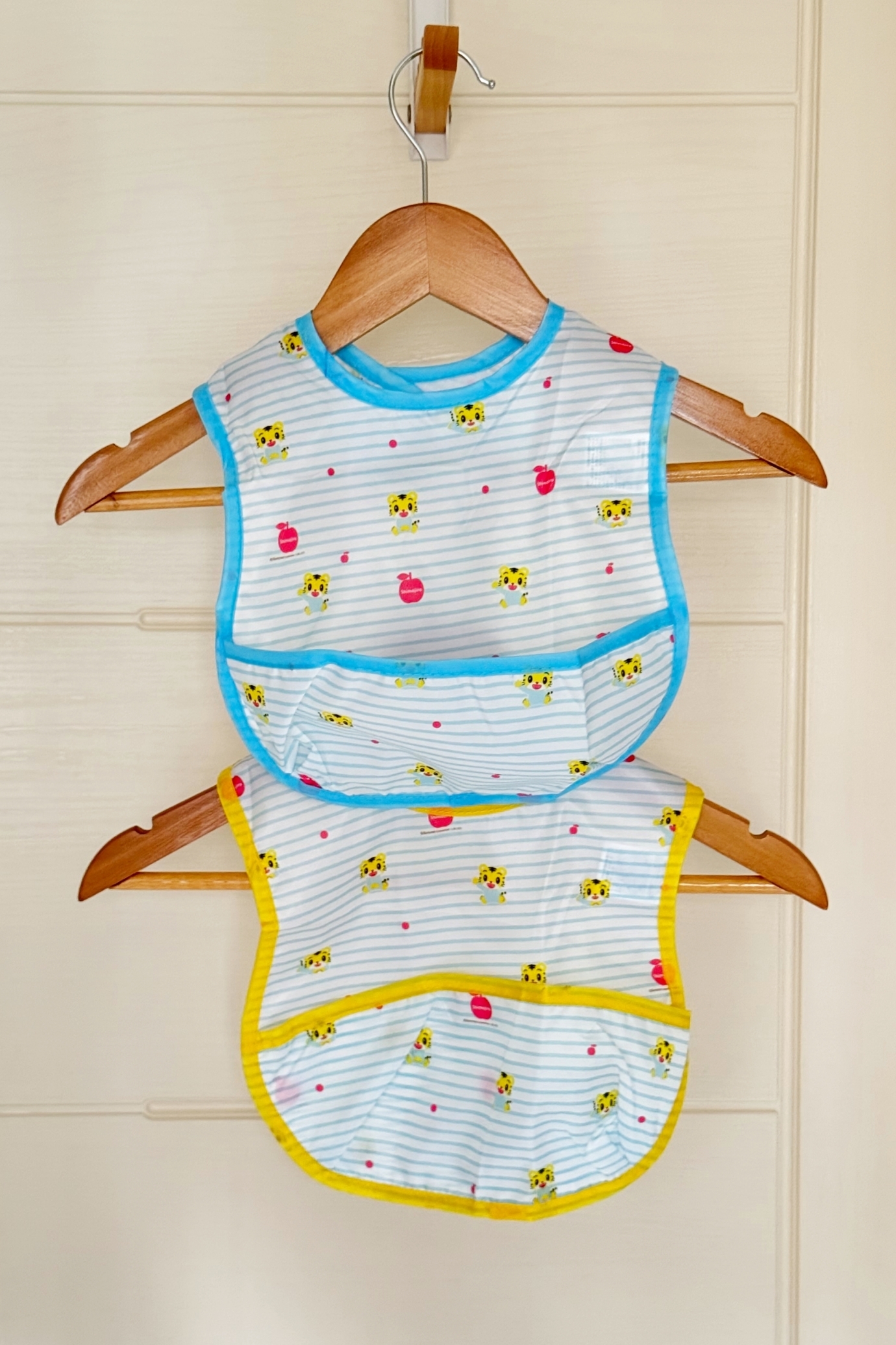 Skater 圍兜 2 入組（巧虎）