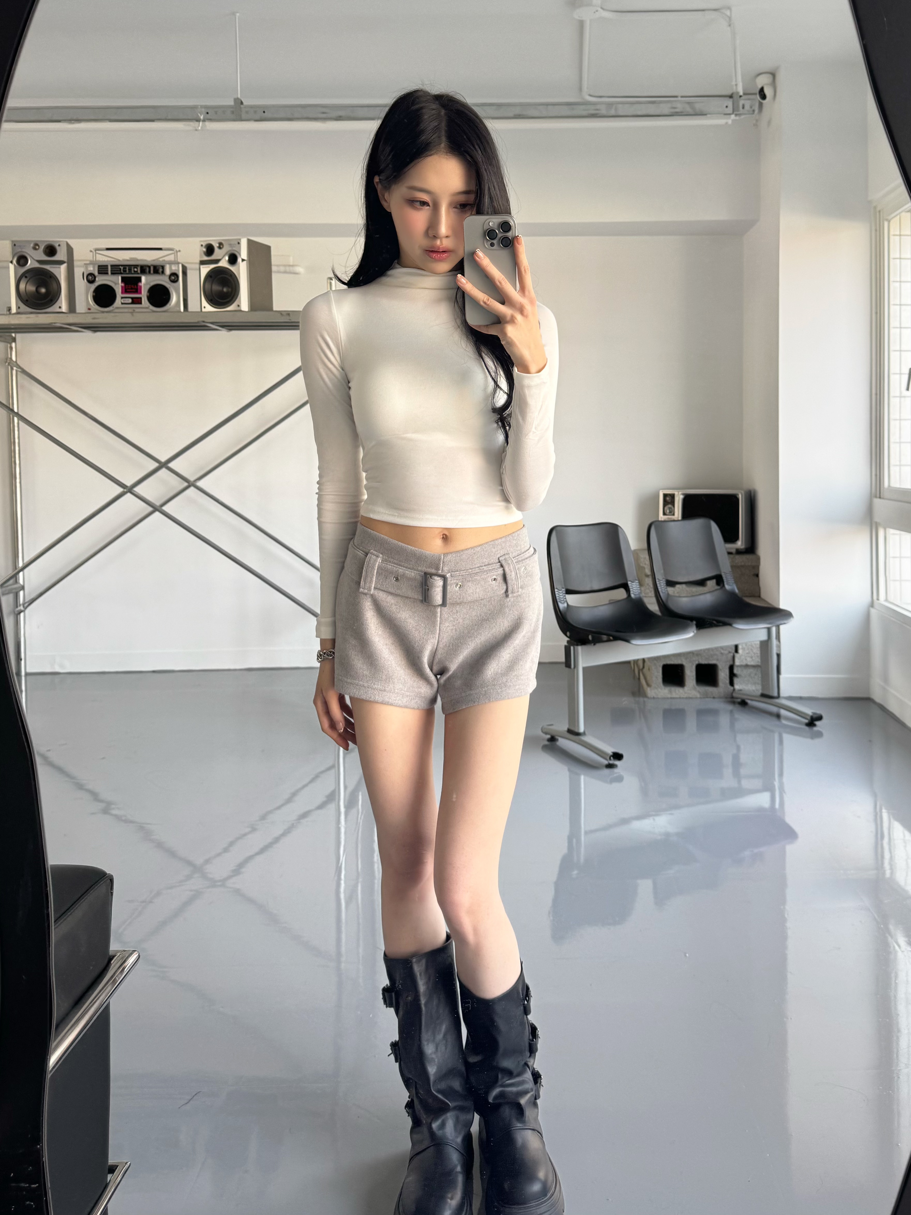 暖感毛呢A字短褲(附皮帶)