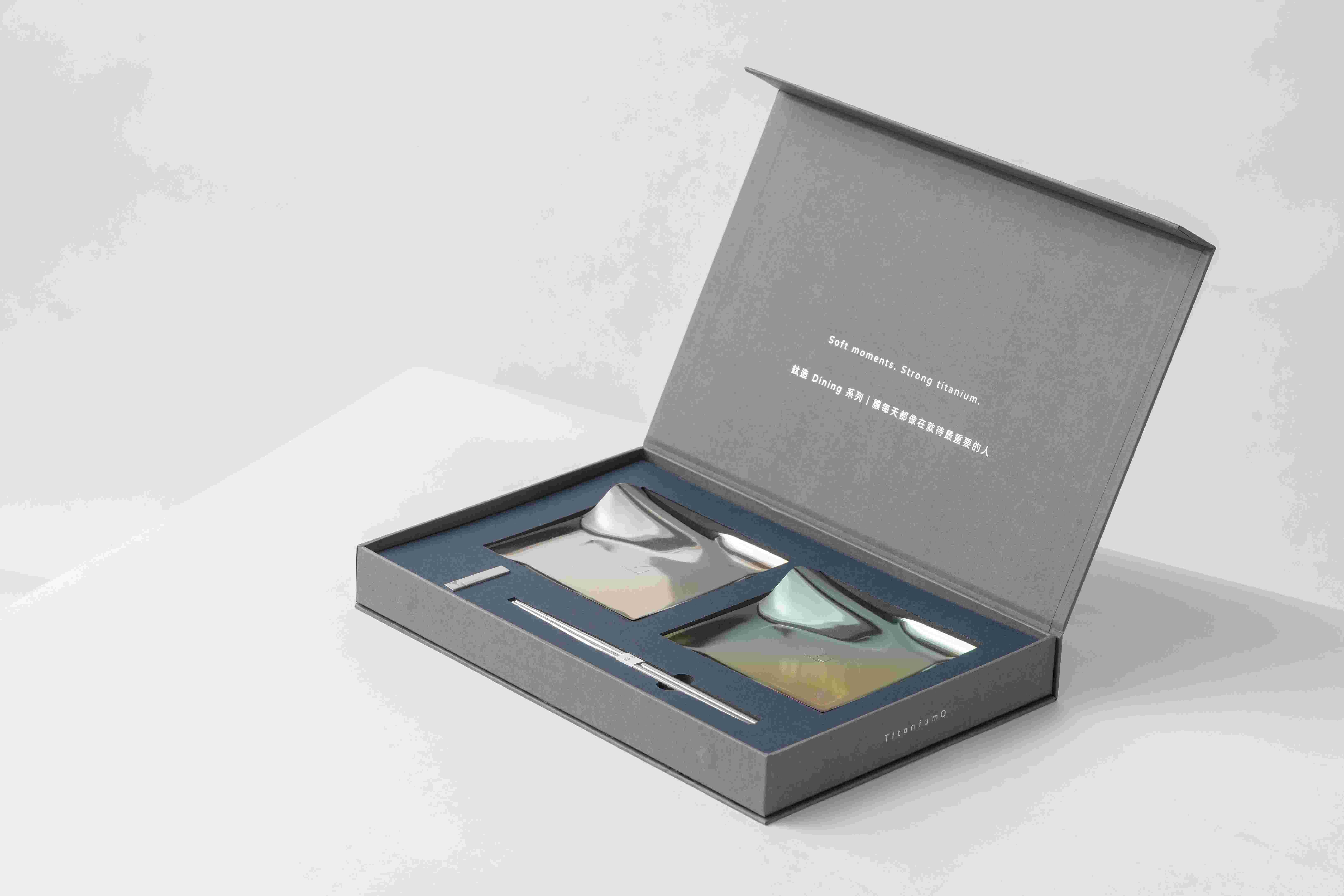 鈦造｜晨光金蹄 納財禮盒｜鈦方盤｜金／晨